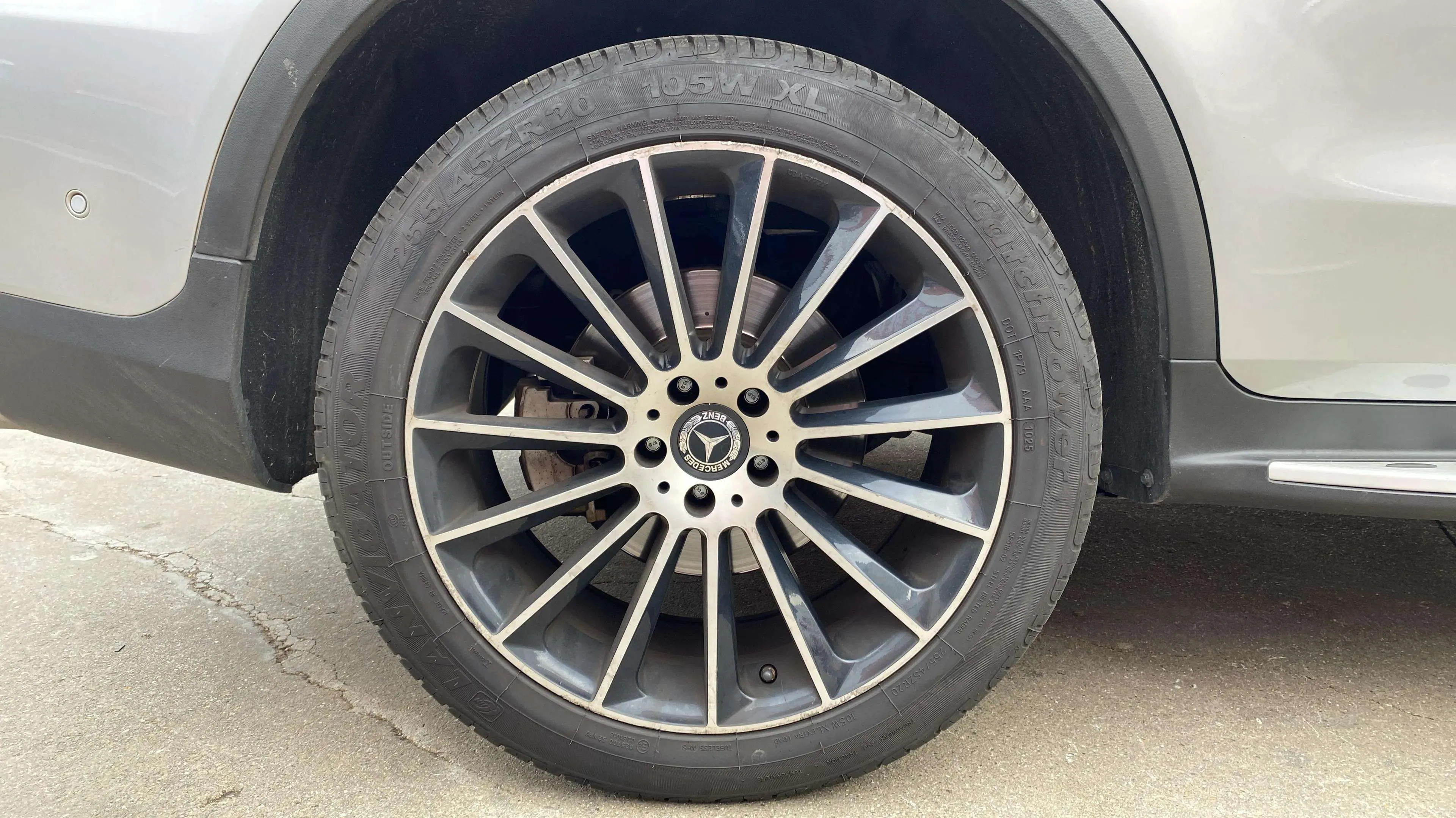 Mercedes-Benz GLC 250 d 4MATIC - foto 30