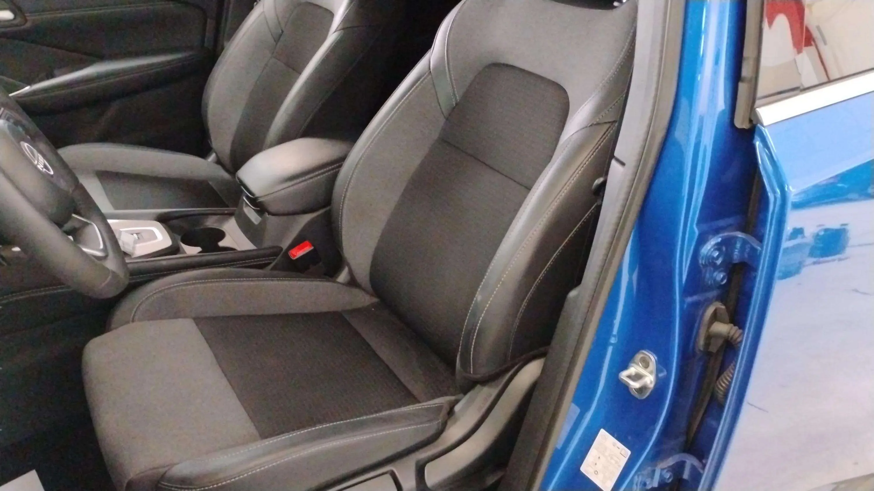 Nissan Qashqai DIG-T mHEV CVT N-Design - foto 21
