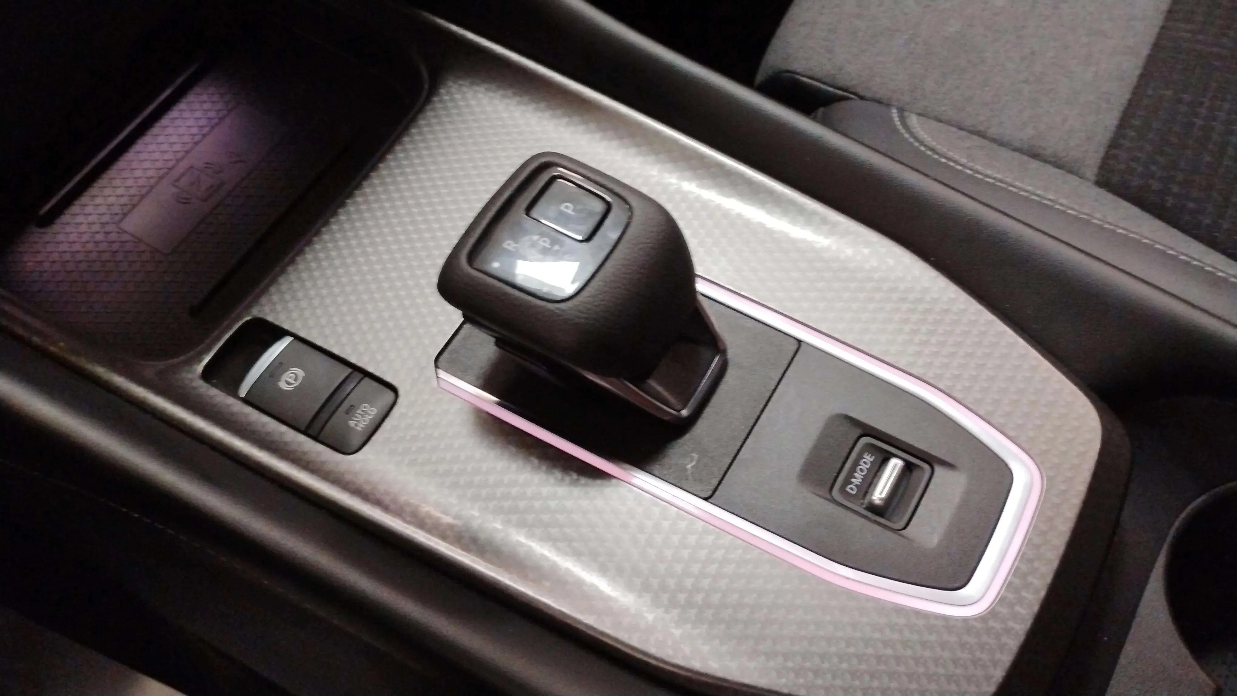 Nissan Qashqai DIG-T mHEV CVT N-Design - foto 16