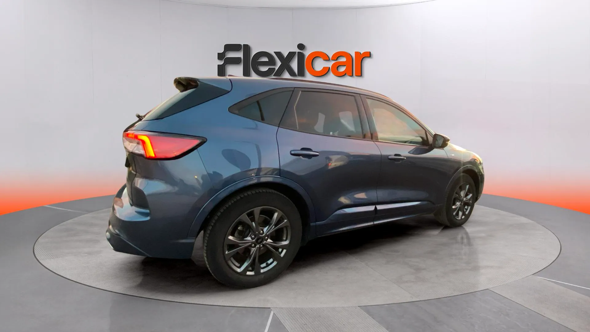 Ford Kuga ST-Line X 1.5 EcoBlue - foto 10