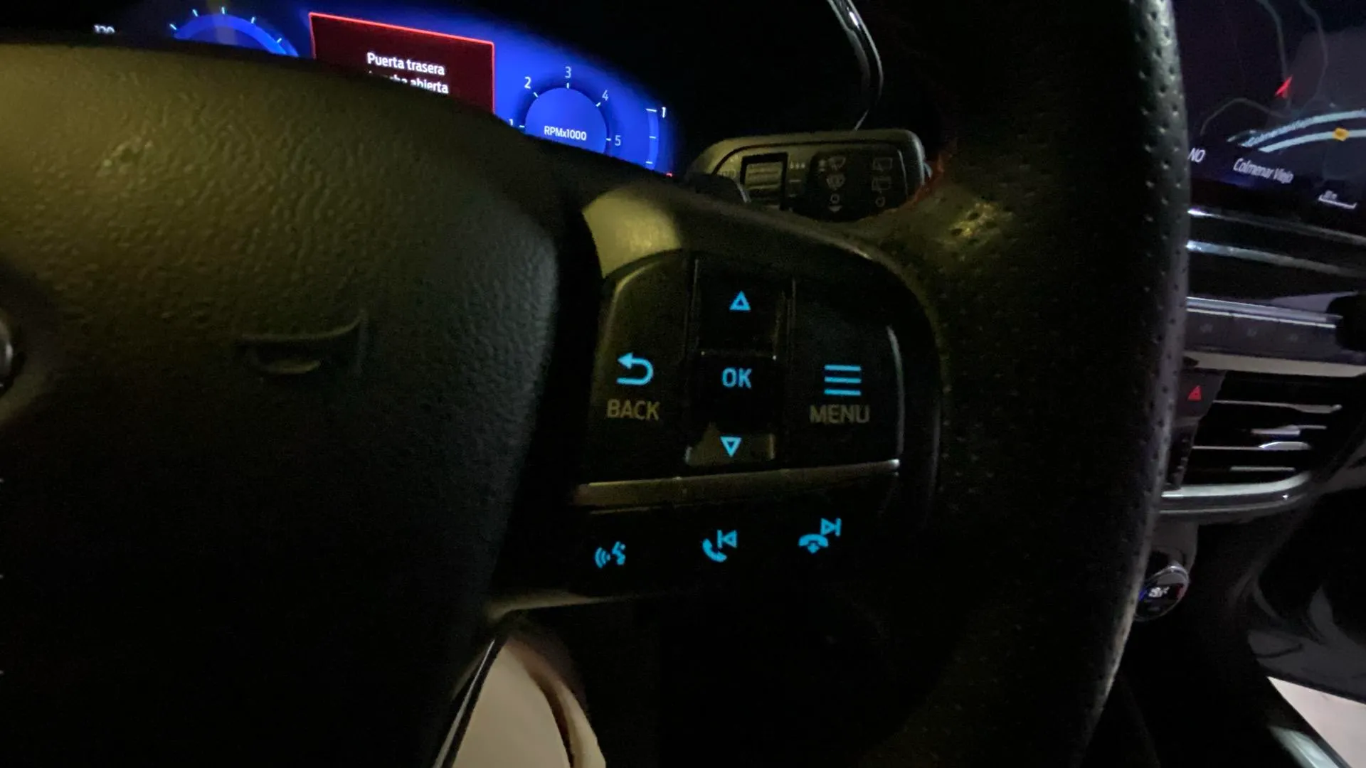 Ford Kuga ST-Line X 1.5 EcoBlue - foto 23