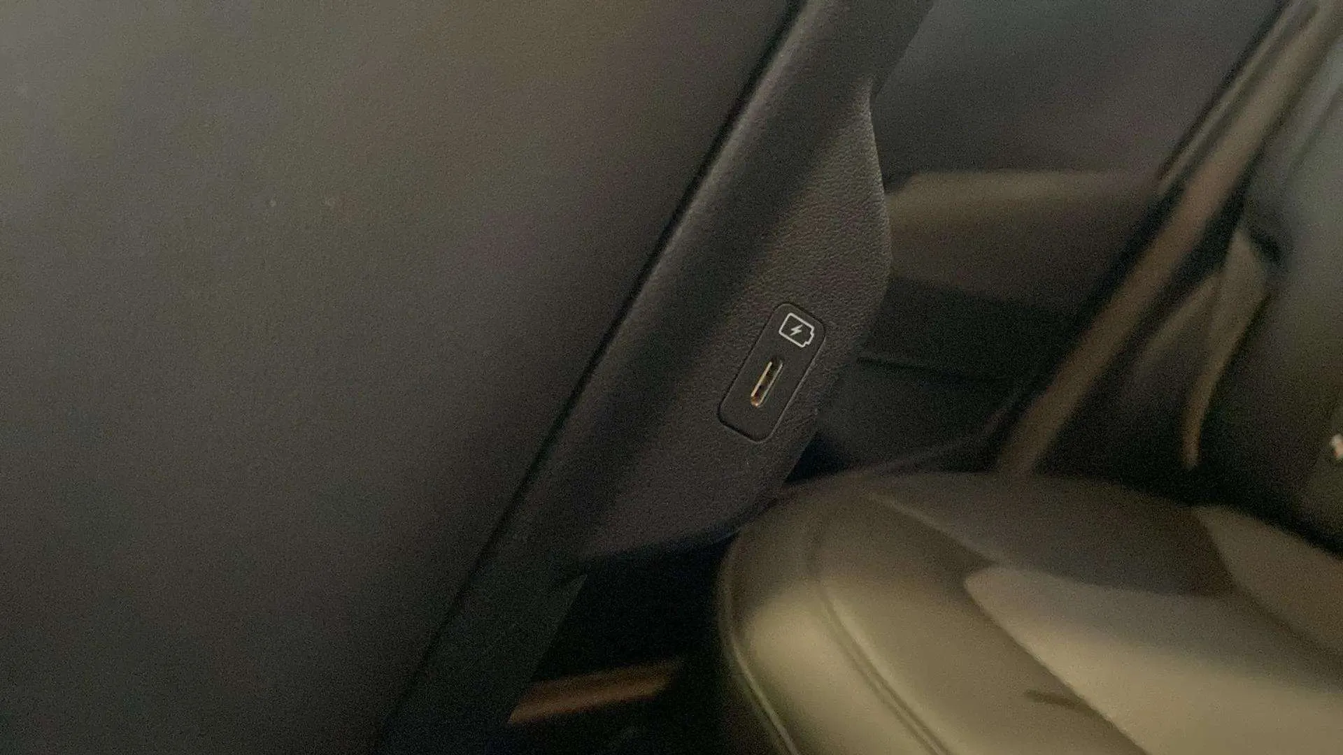 Kia Niro 1.6 GDi PHEV Drive - foto 24