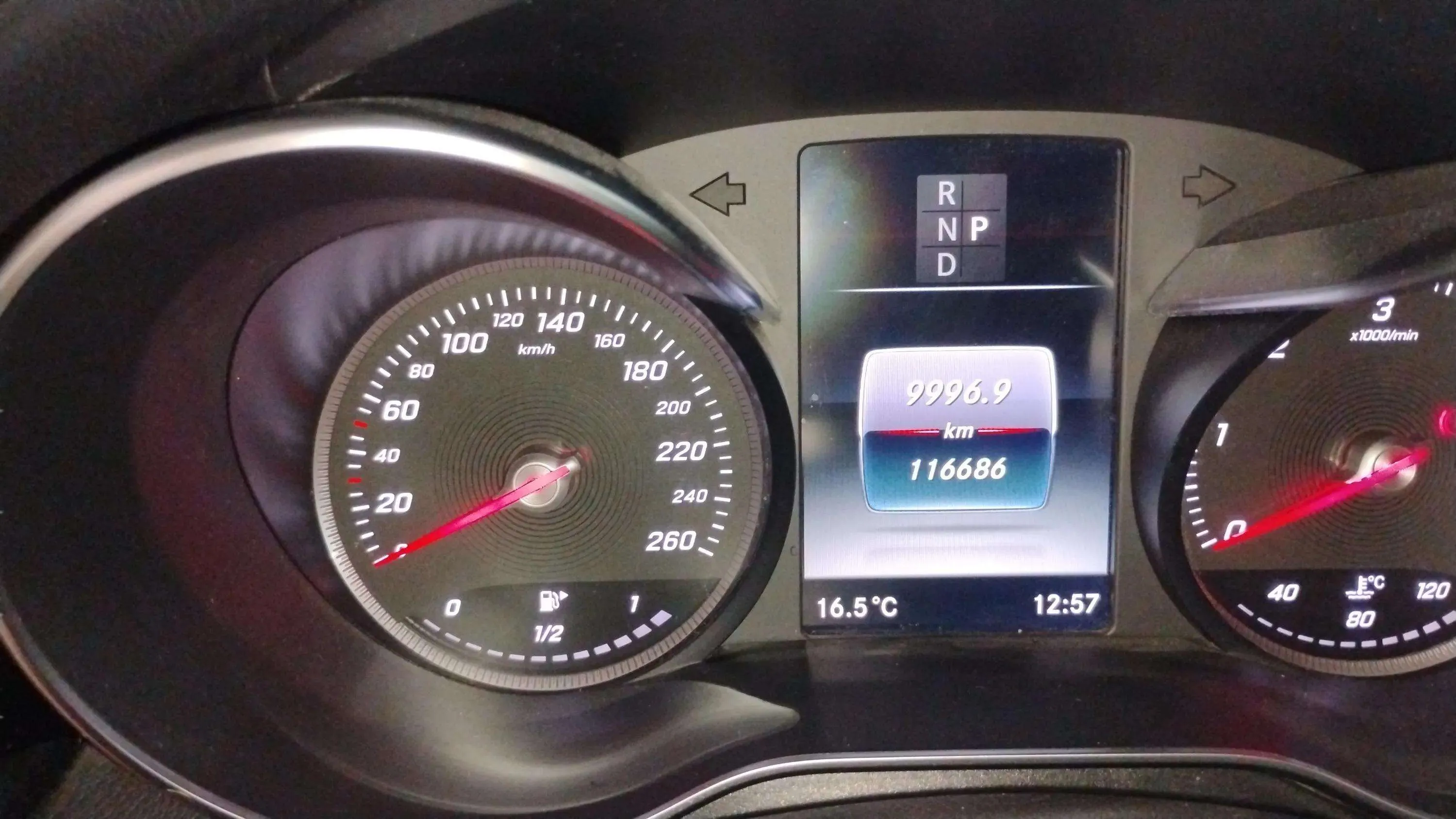 Mercedes-Benz GLC 250 d 4MATIC - foto 25