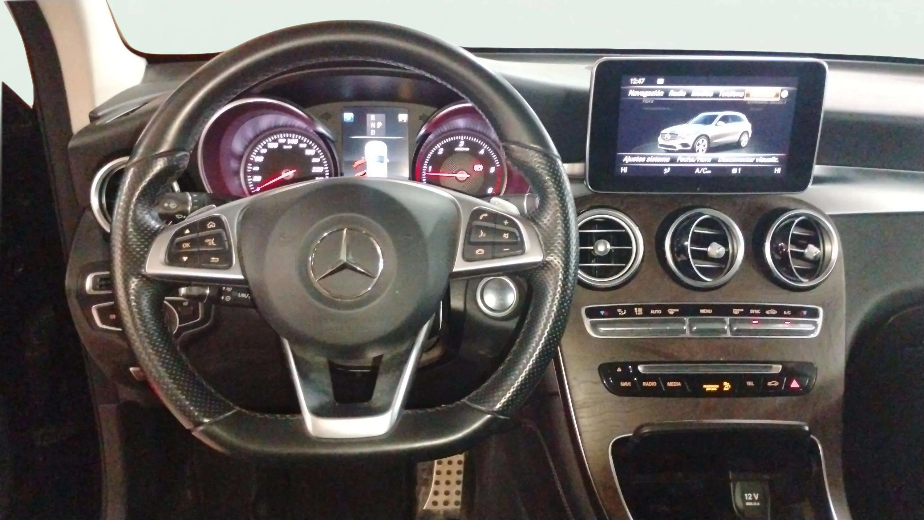 Mercedes-Benz GLC 250 d 4MATIC - foto 18