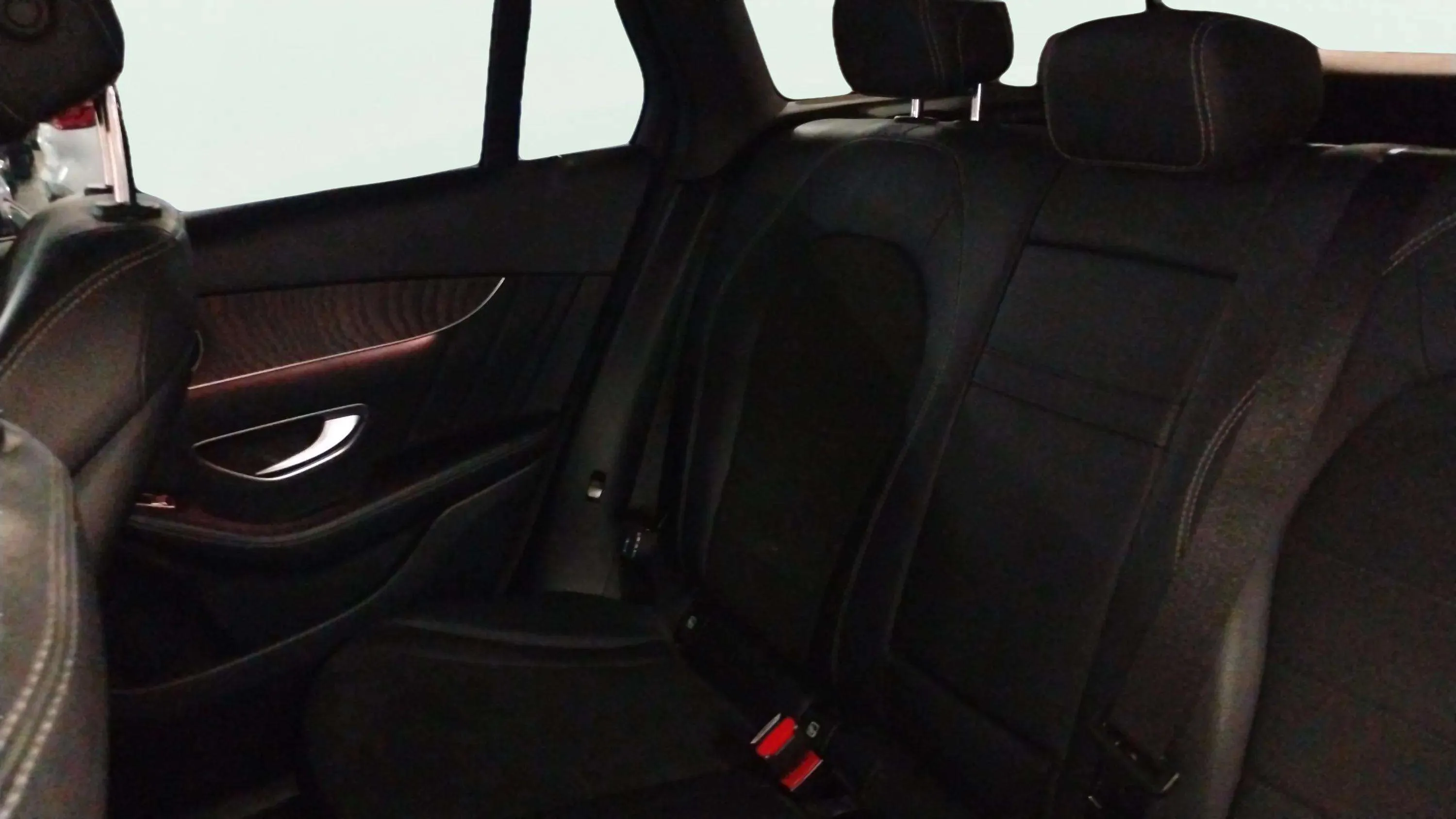 Mercedes-Benz GLC 250 d 4MATIC - foto 14
