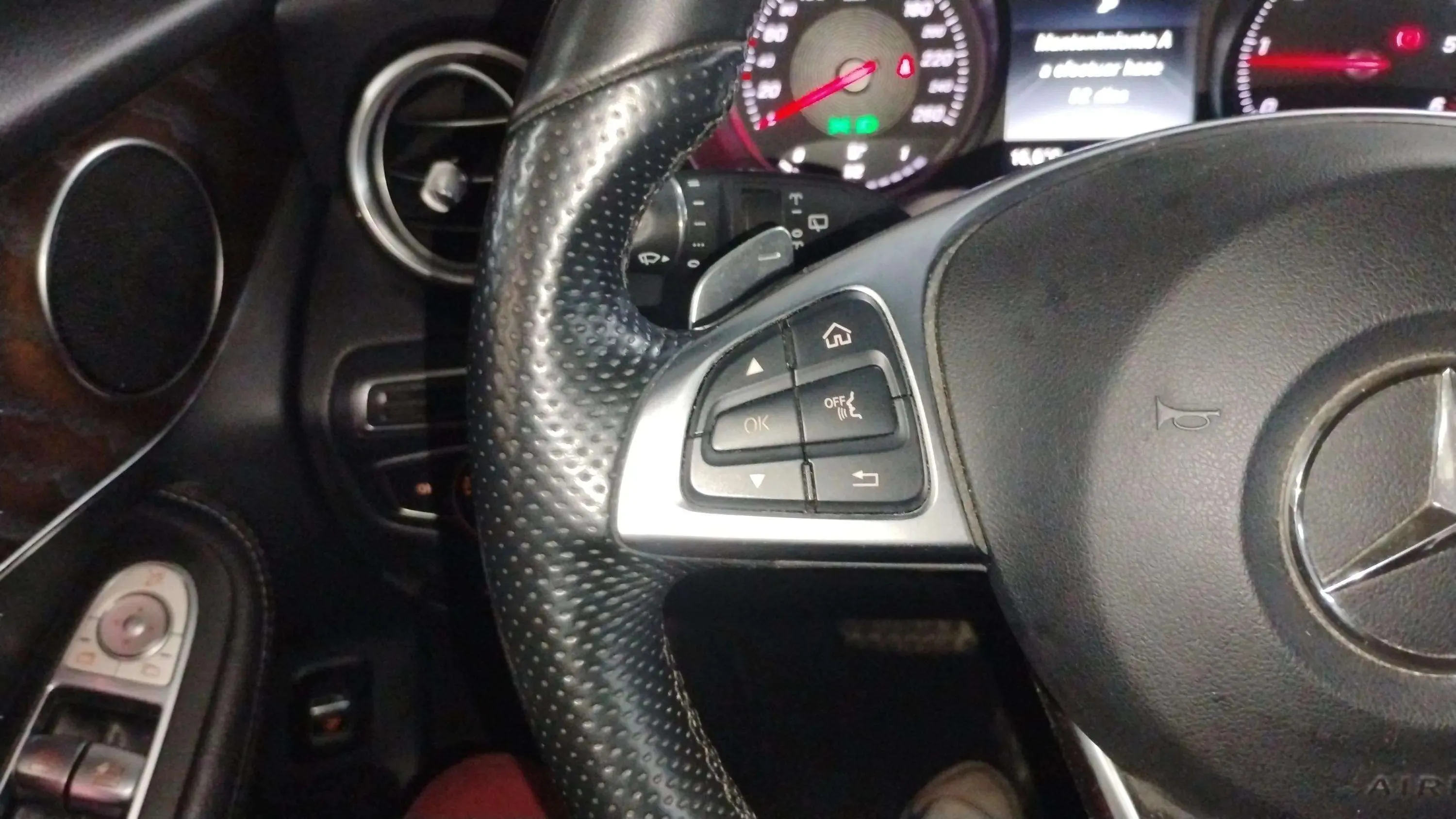 Mercedes-Benz GLC 250 d 4MATIC - foto 21