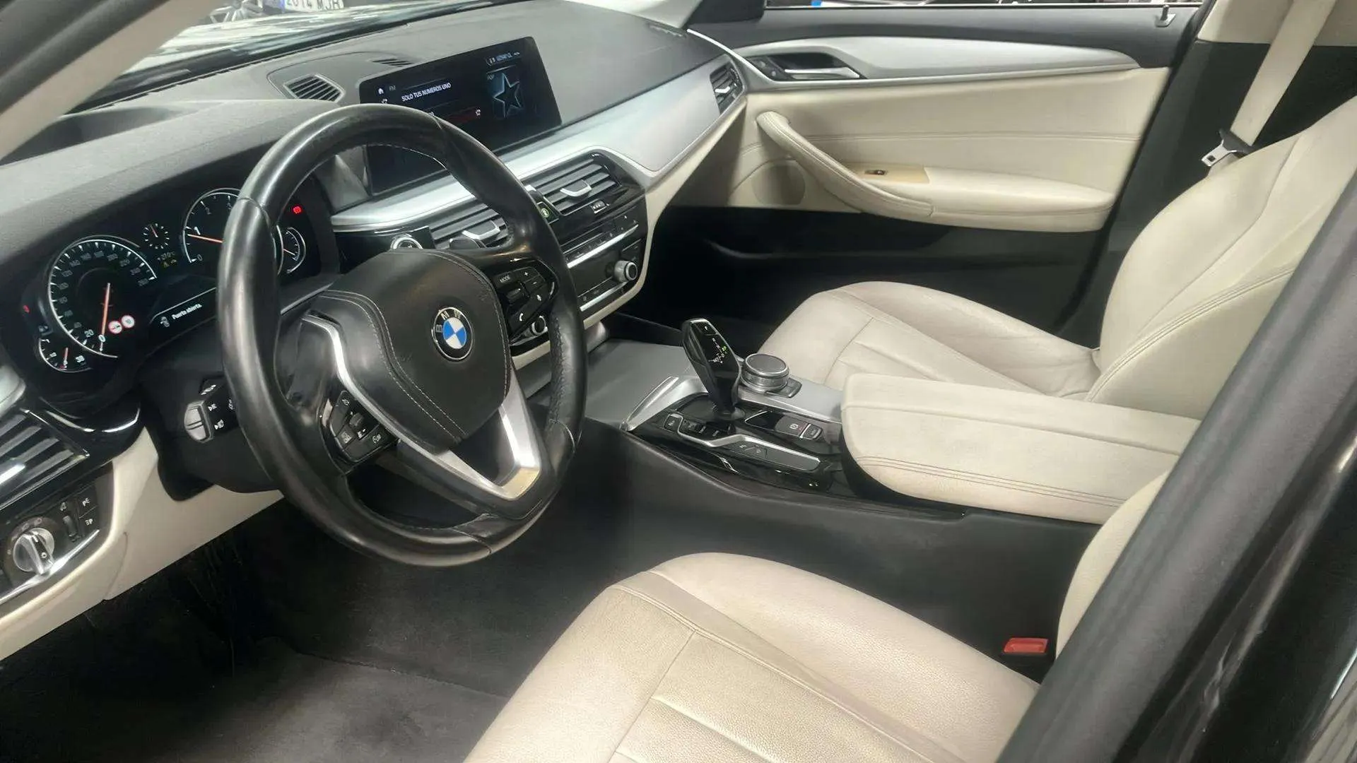 BMW Serie 5 525dA - foto 9