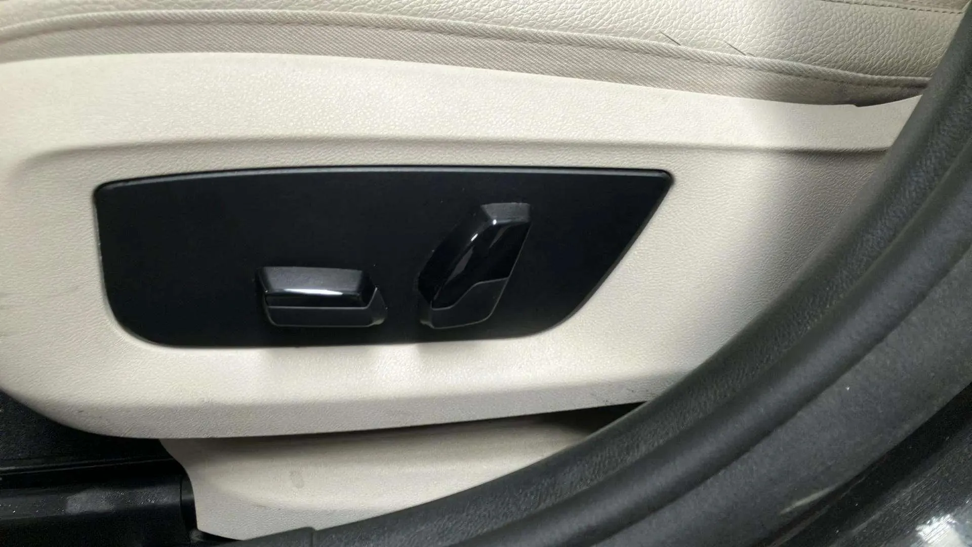 BMW Serie 5 525dA - foto 16