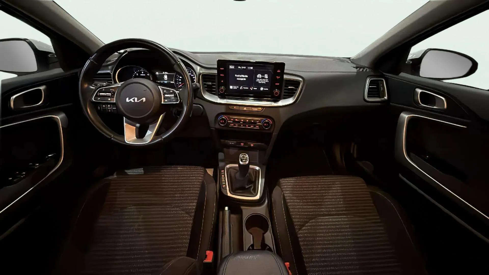 Kia Ceed 1.6 MHEV iMT Drive - foto 11