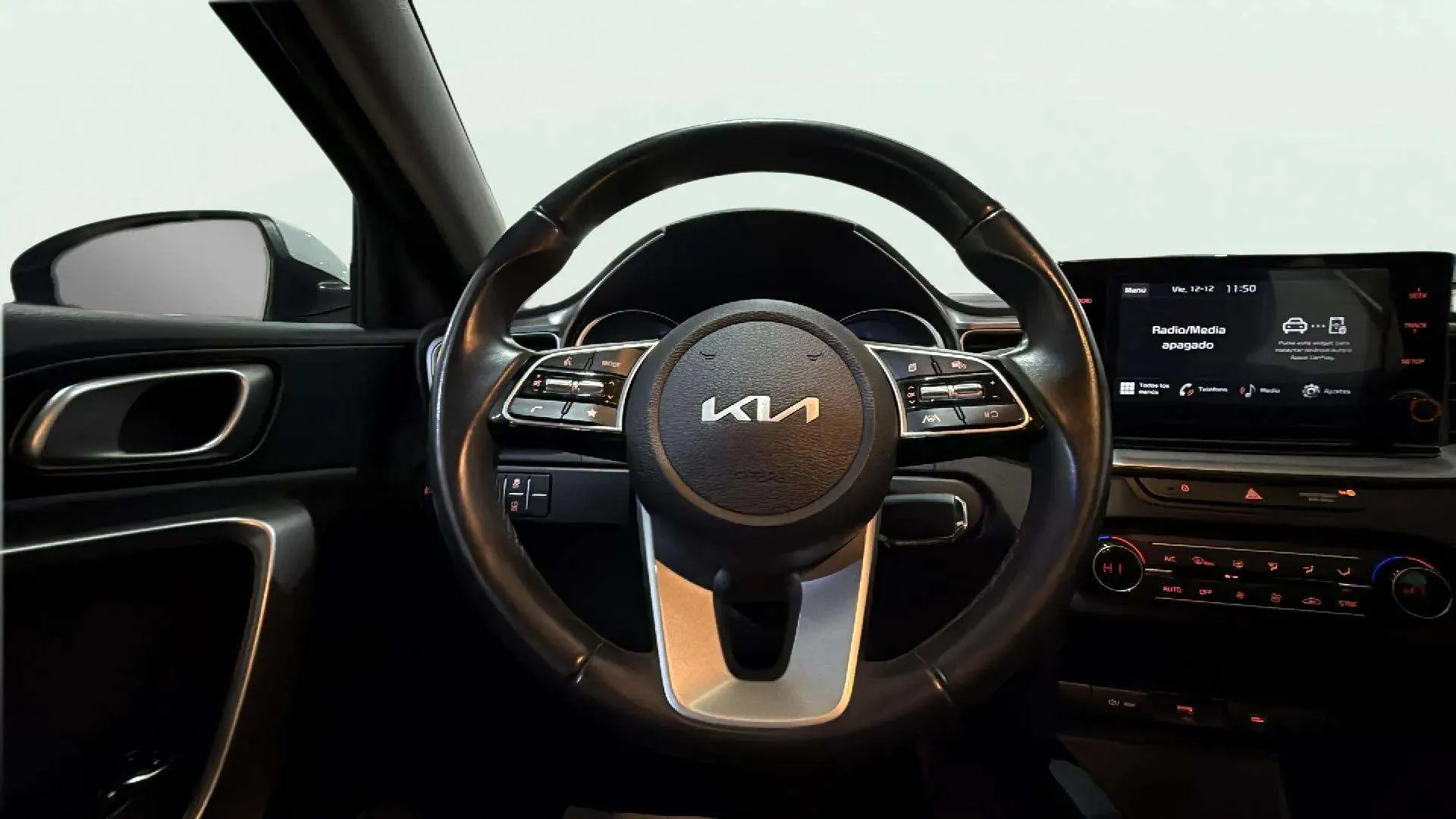 Kia Ceed 1.6 MHEV iMT Drive - foto 7