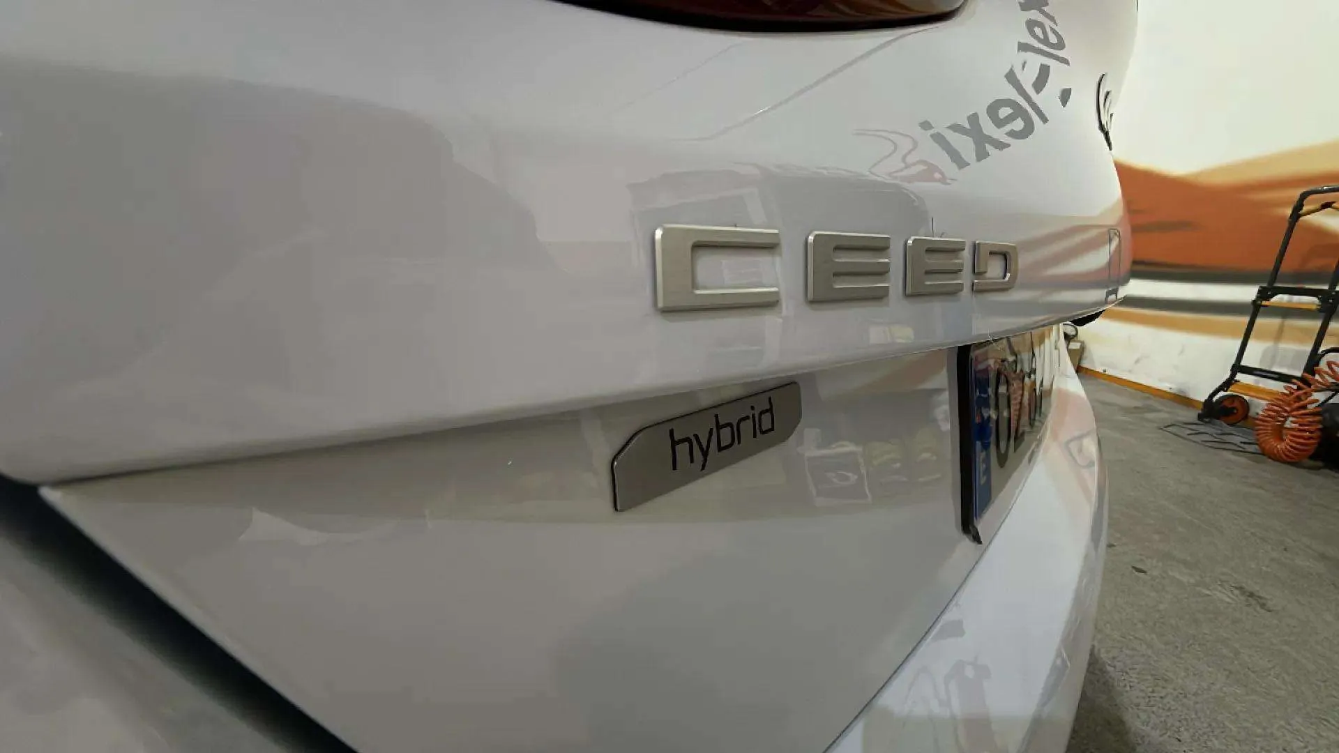 Kia Ceed 1.6 MHEV iMT Drive - foto 12