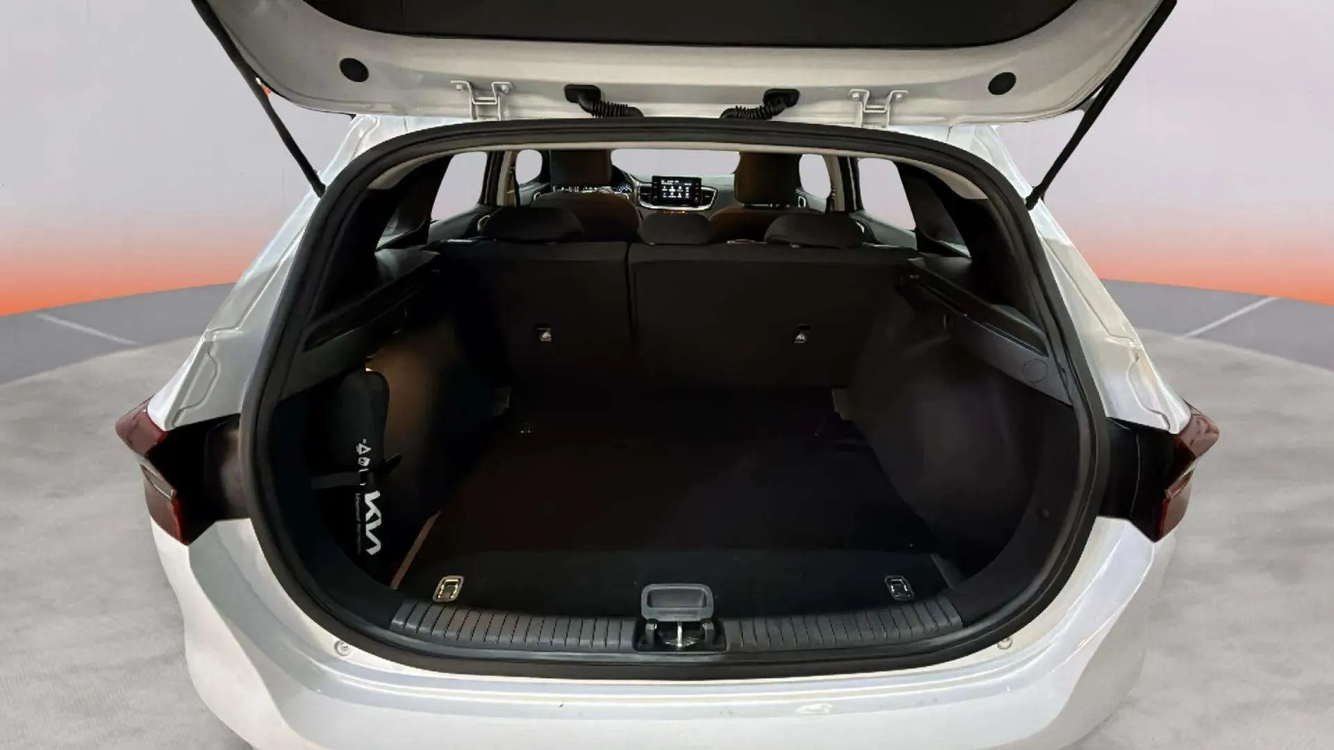 Kia Ceed 1.6 MHEV iMT Drive - foto 9