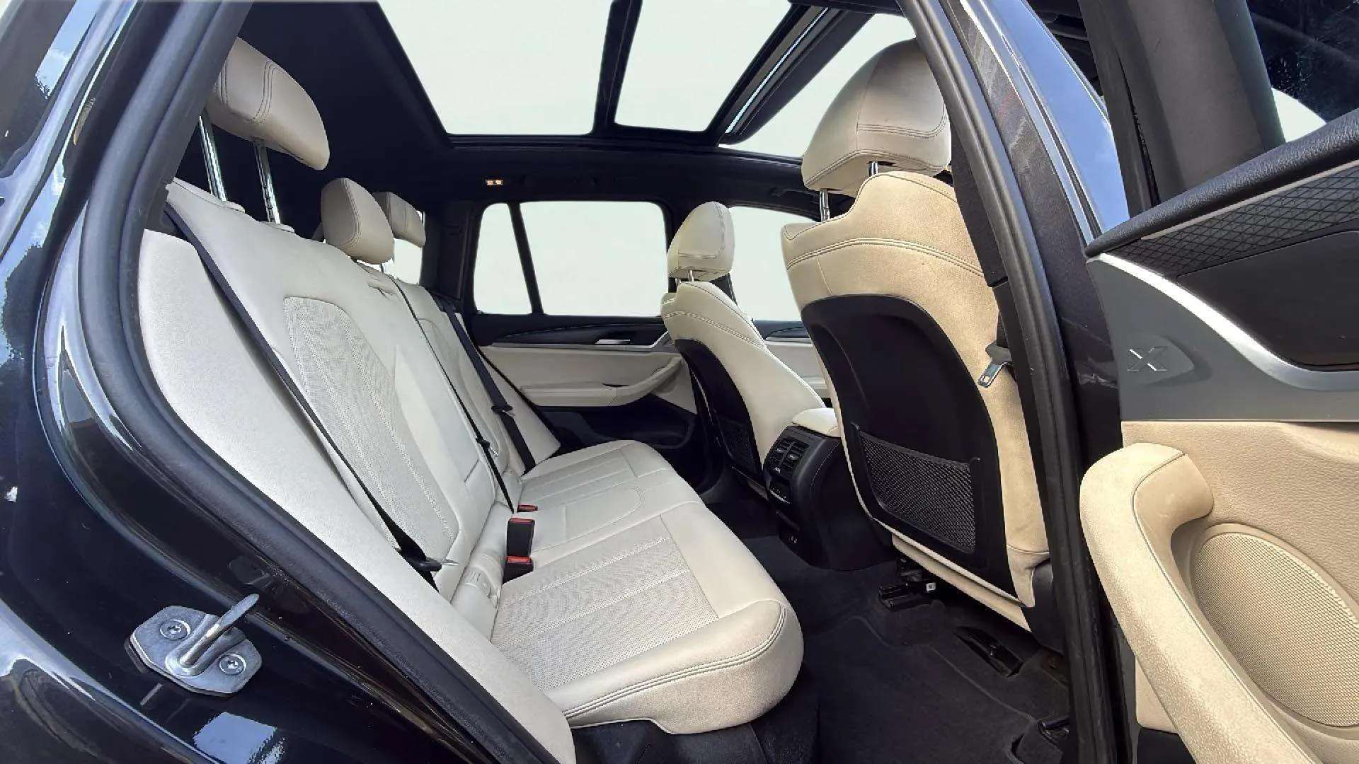 BMW X3 xDrive20d xLine - foto 24