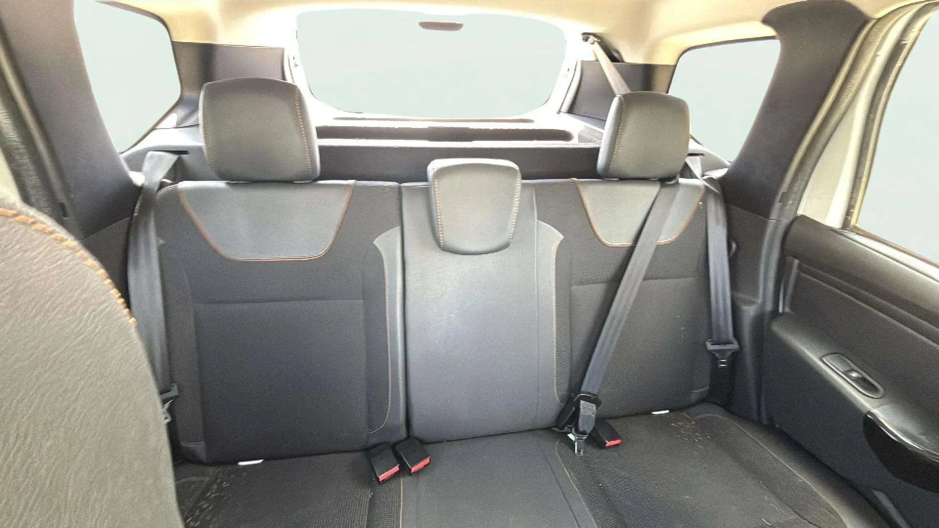 Dacia Duster Ambiance dCi 4x2 - foto 25