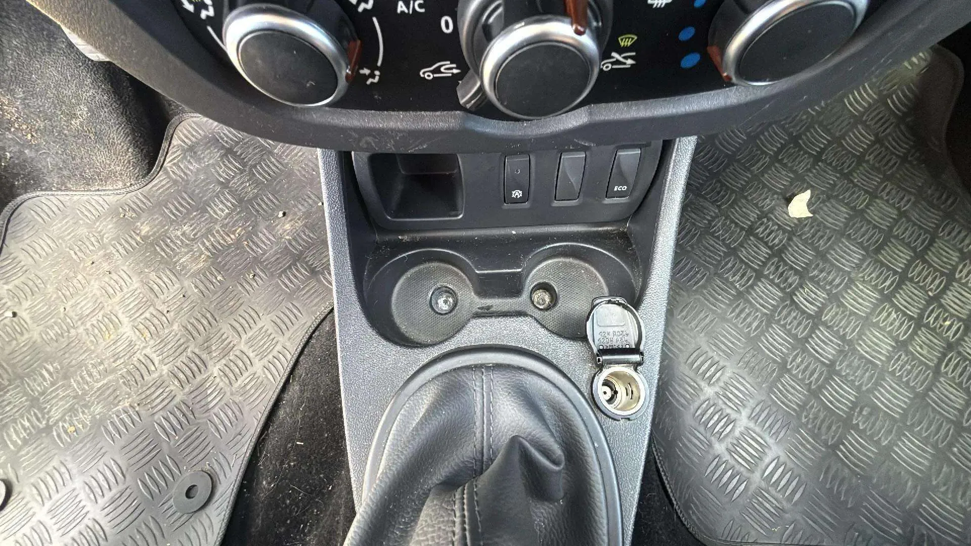 Dacia Duster Ambiance dCi 4x2 - foto 17