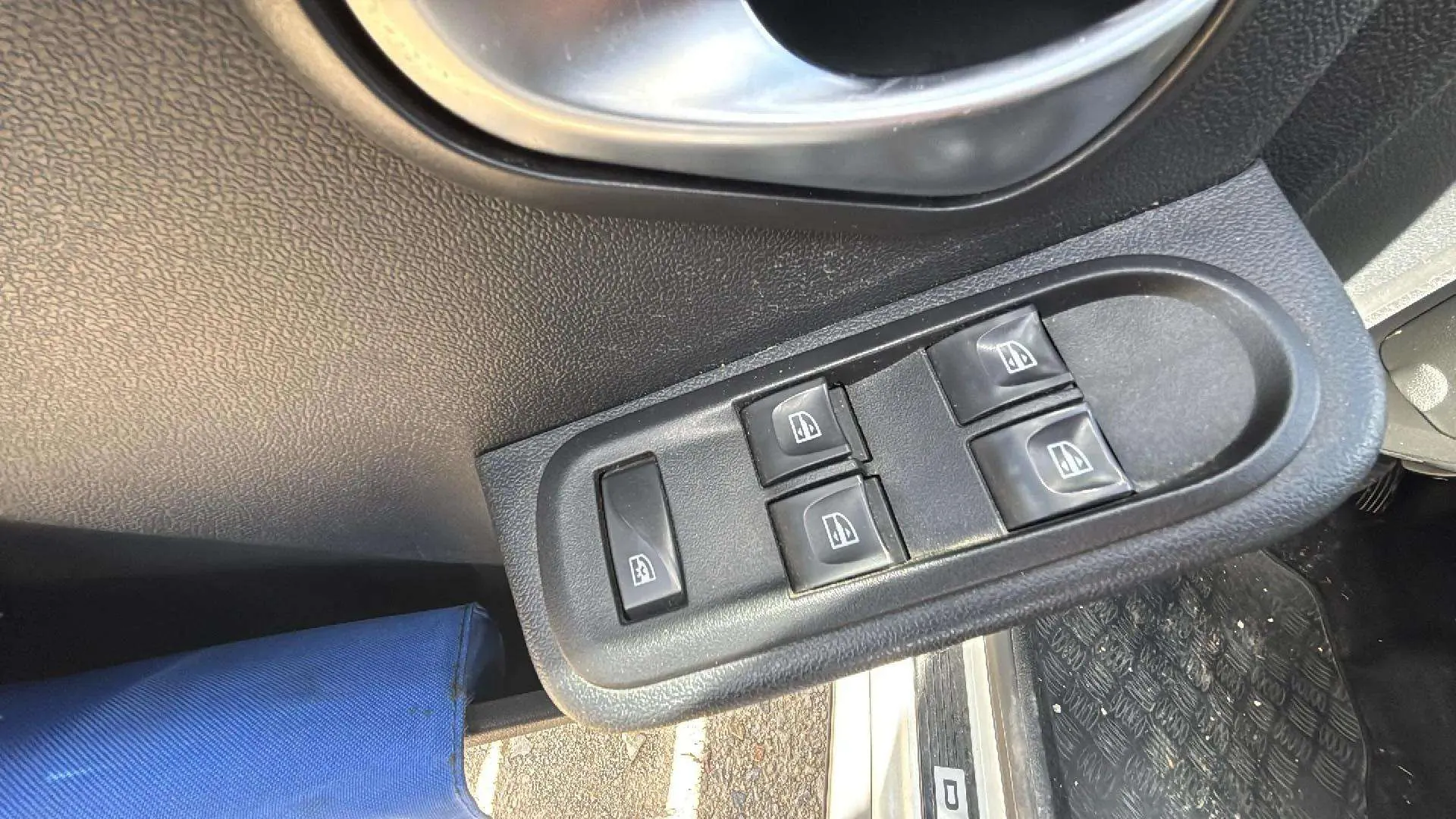 Dacia Duster Ambiance dCi 4x2 - foto 34