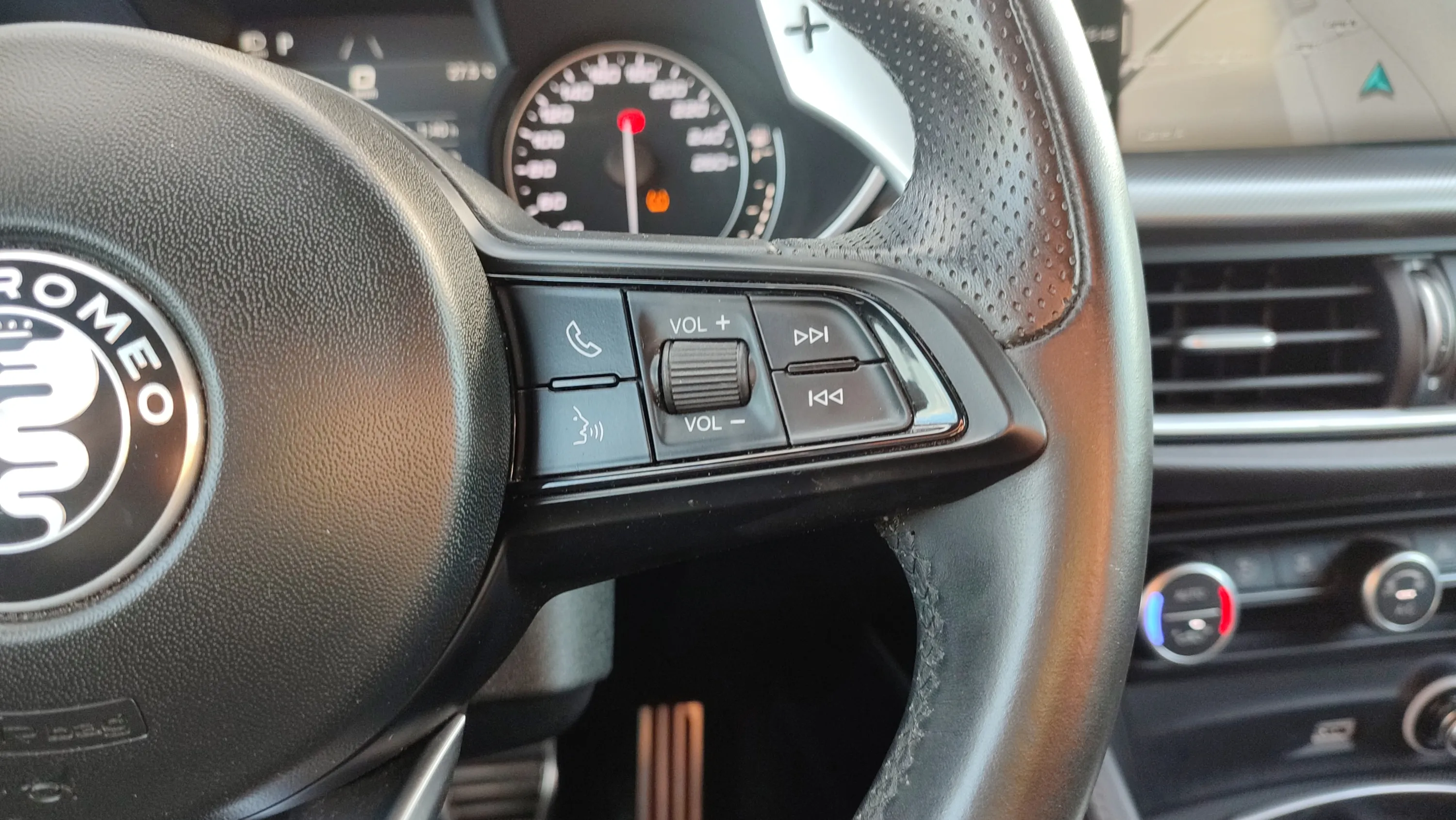 Alfa Romeo Stelvio 2.2 Diesel Sprint RWD - foto 16