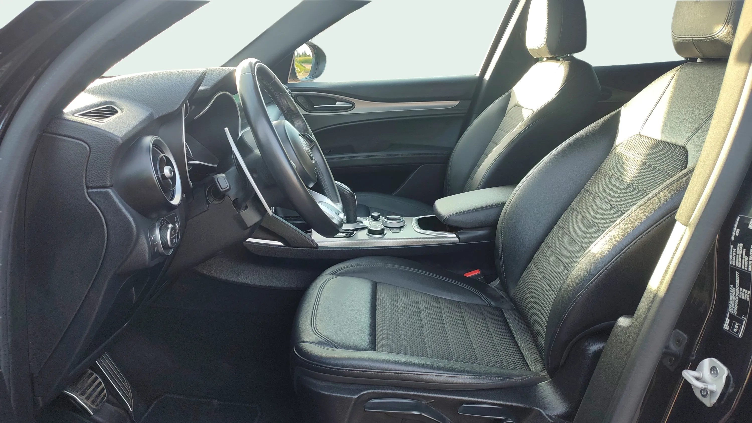 Alfa Romeo Stelvio 2.2 Diesel Sprint RWD - foto 10