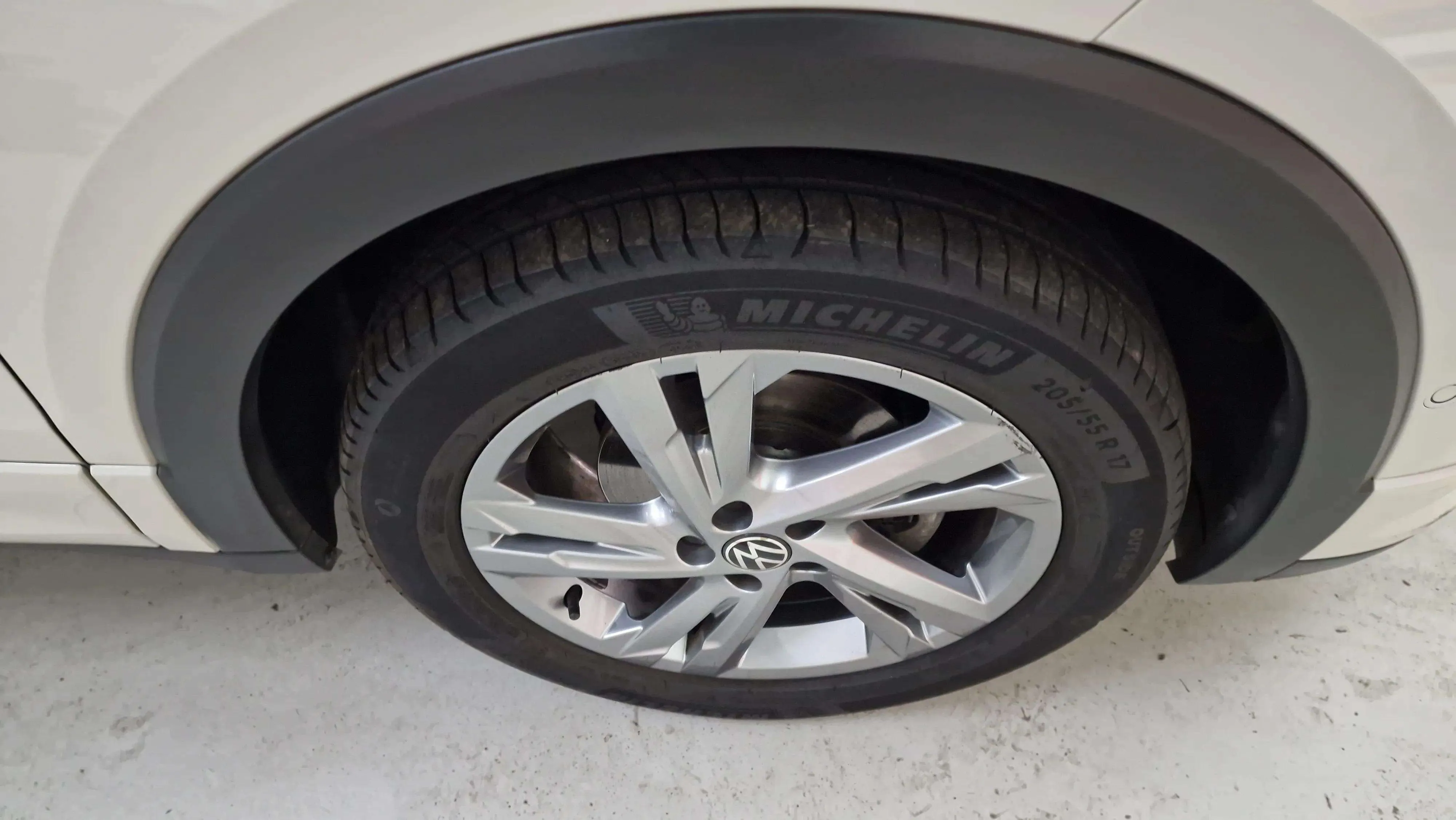 Volkswagen T-Cross R-Line 1.5 TSI DSG - foto 25