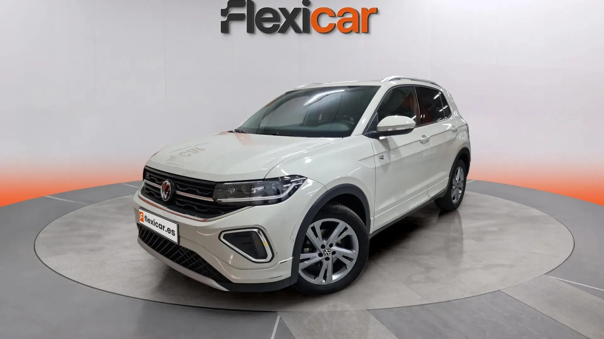 Volkswagen T-Cross R-Line 1.5 TSI DSG - foto 3