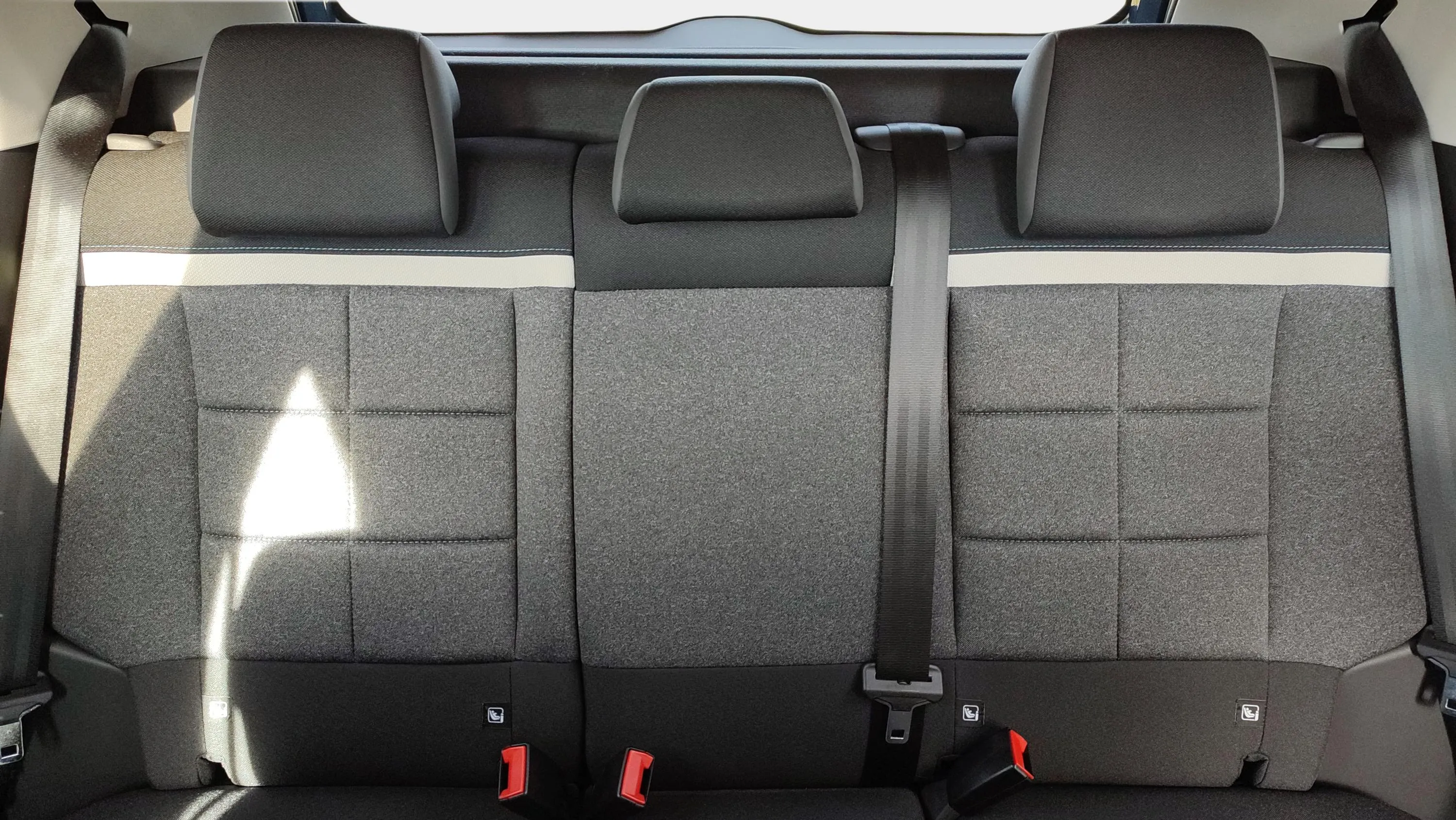 Citroën C4 Cactus BlueHDi 100 Feel - foto 12