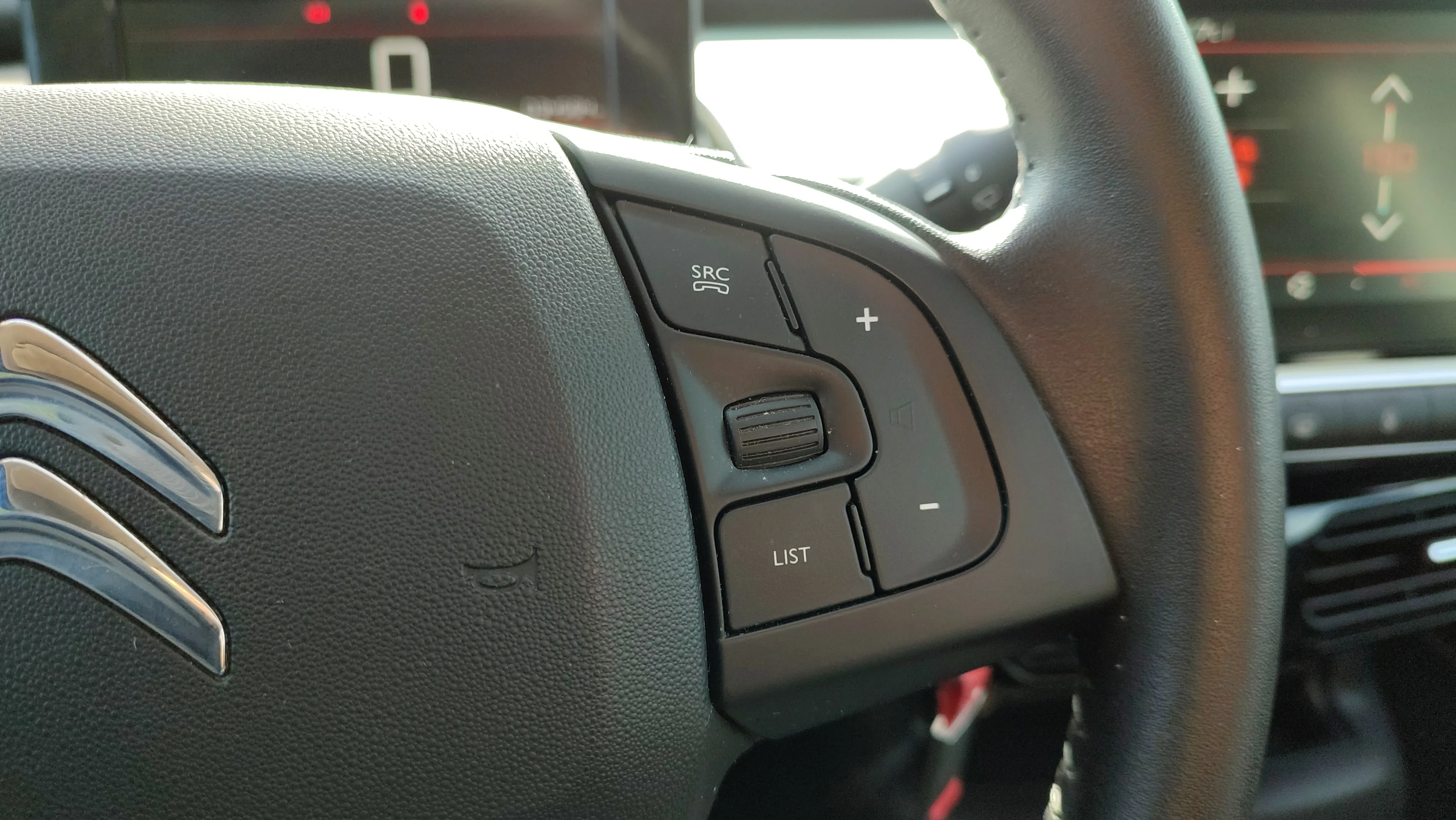 Citroën C4 Cactus BlueHDi 100 Feel - foto 16