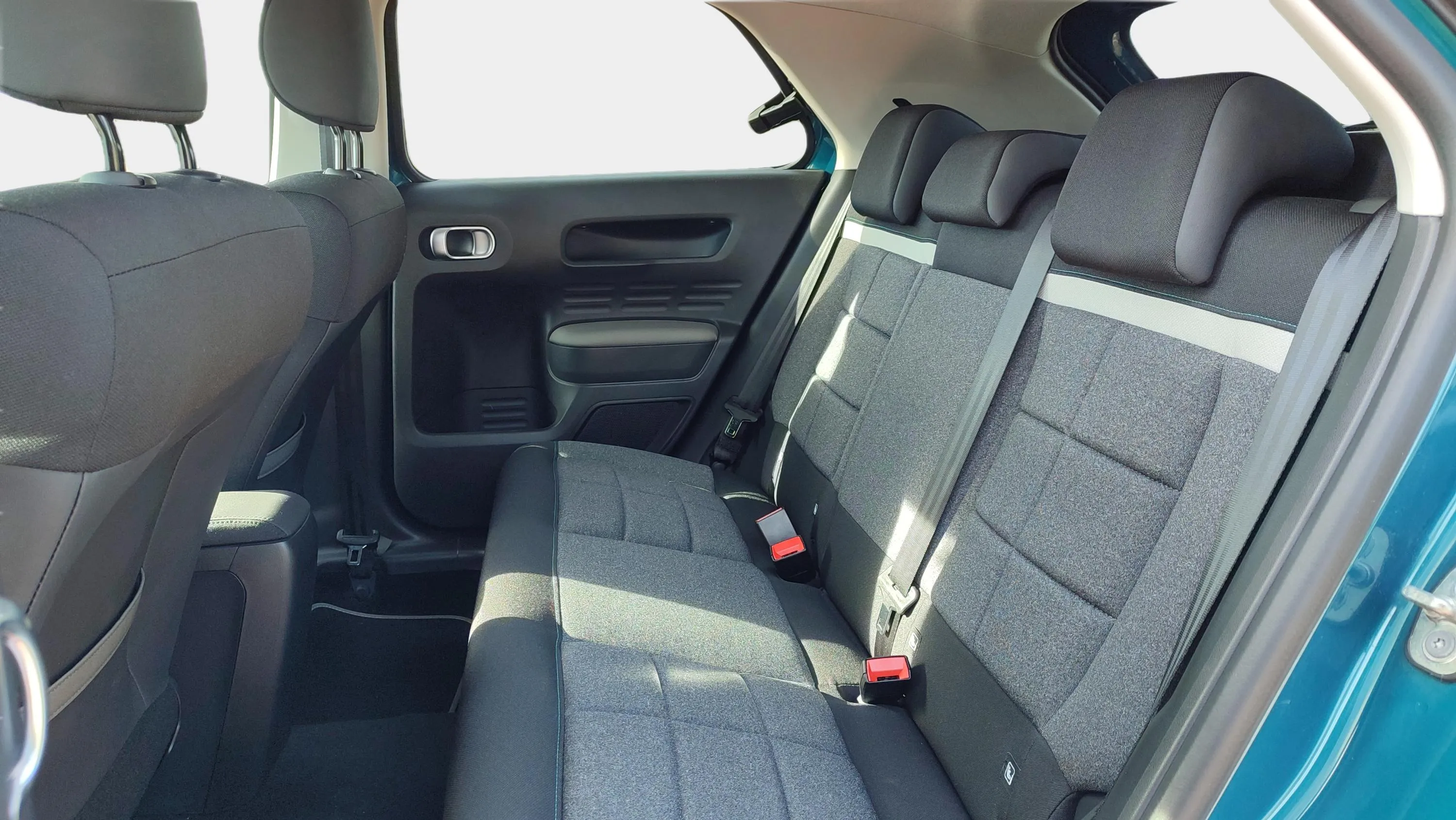 Citroën C4 Cactus BlueHDi 100 Feel - foto 11