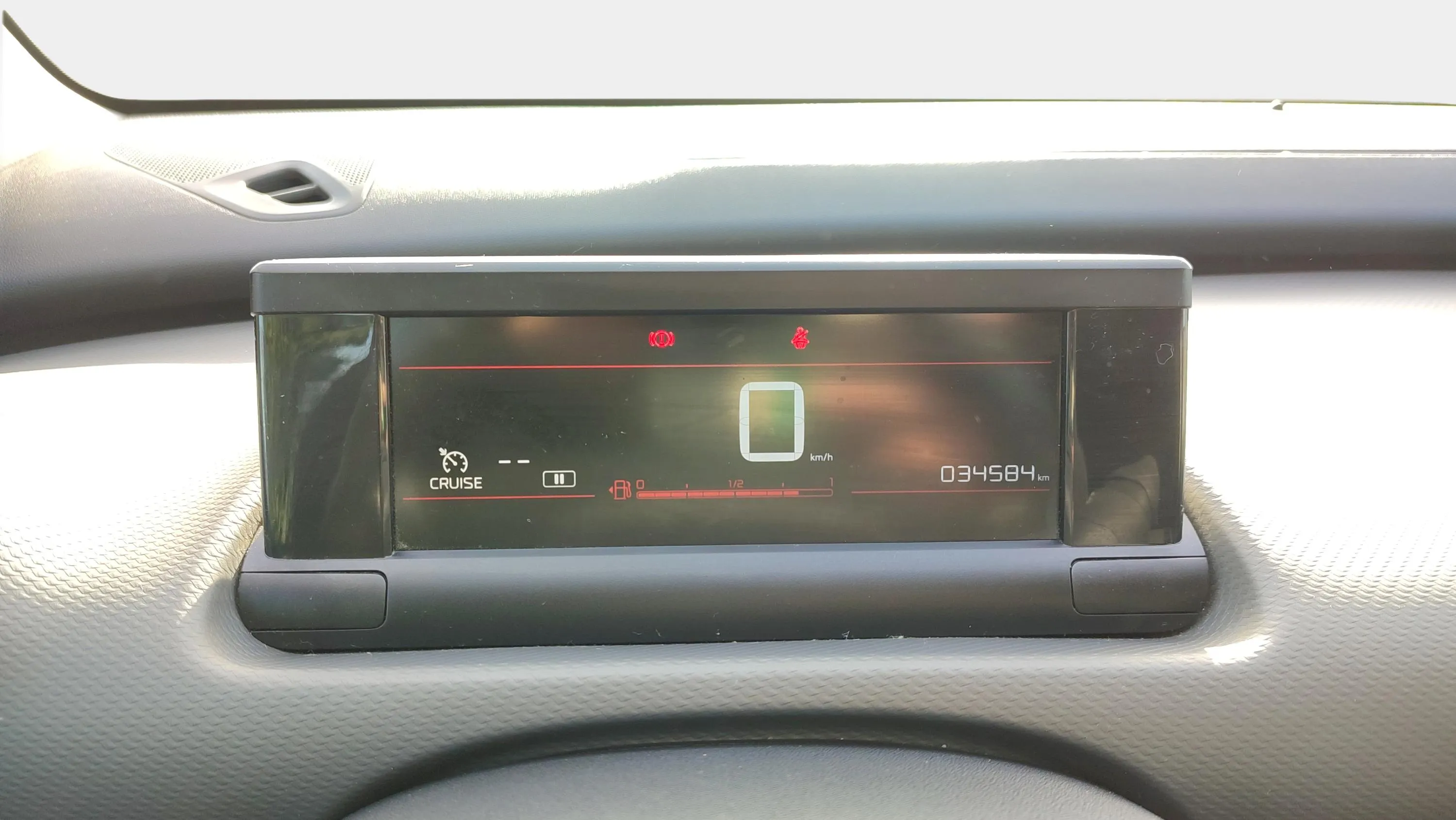 Citroën C4 Cactus BlueHDi 100 Feel - foto 9