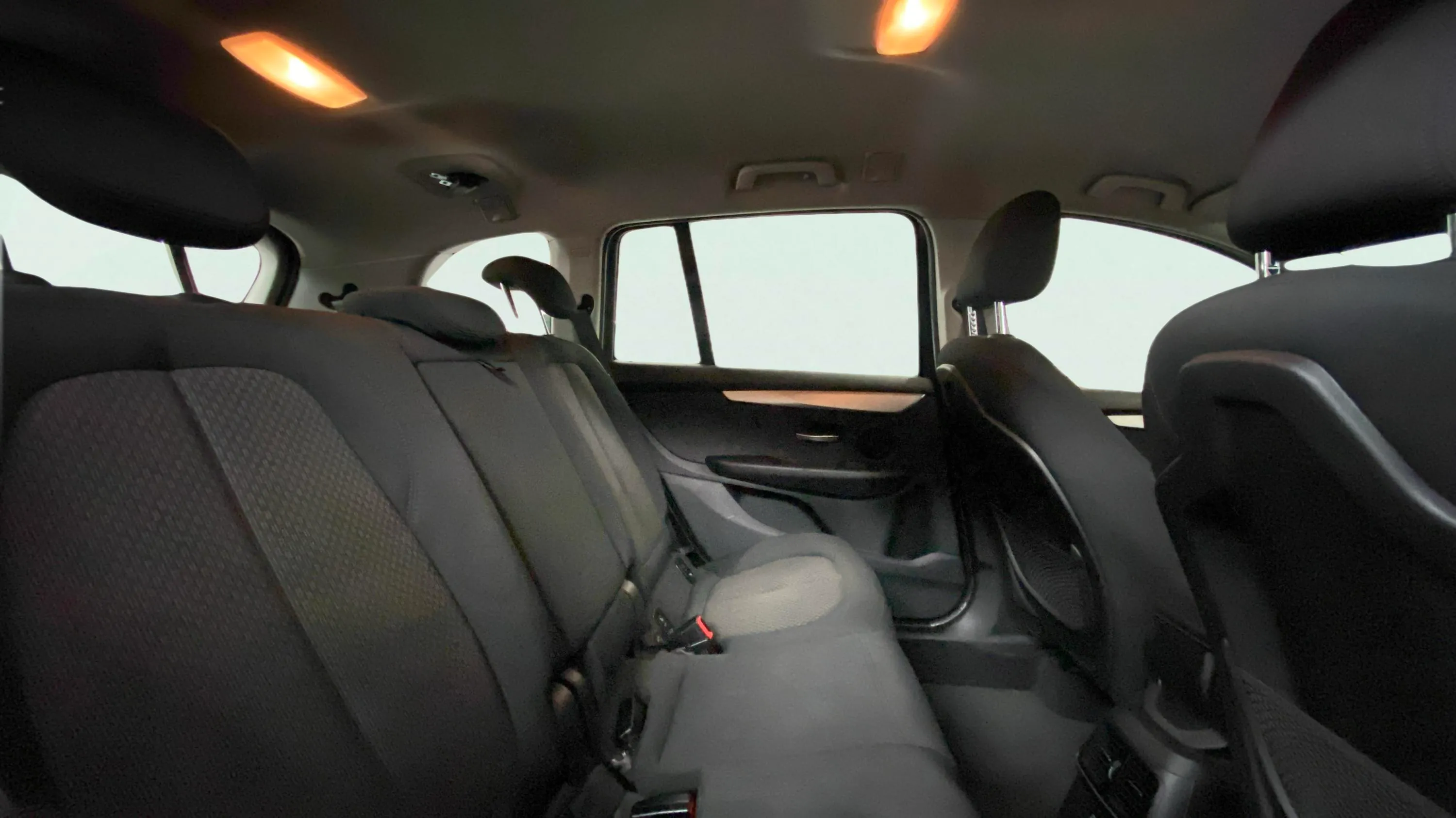 BMW Serie 2 Gran Tourer 218i - foto 13