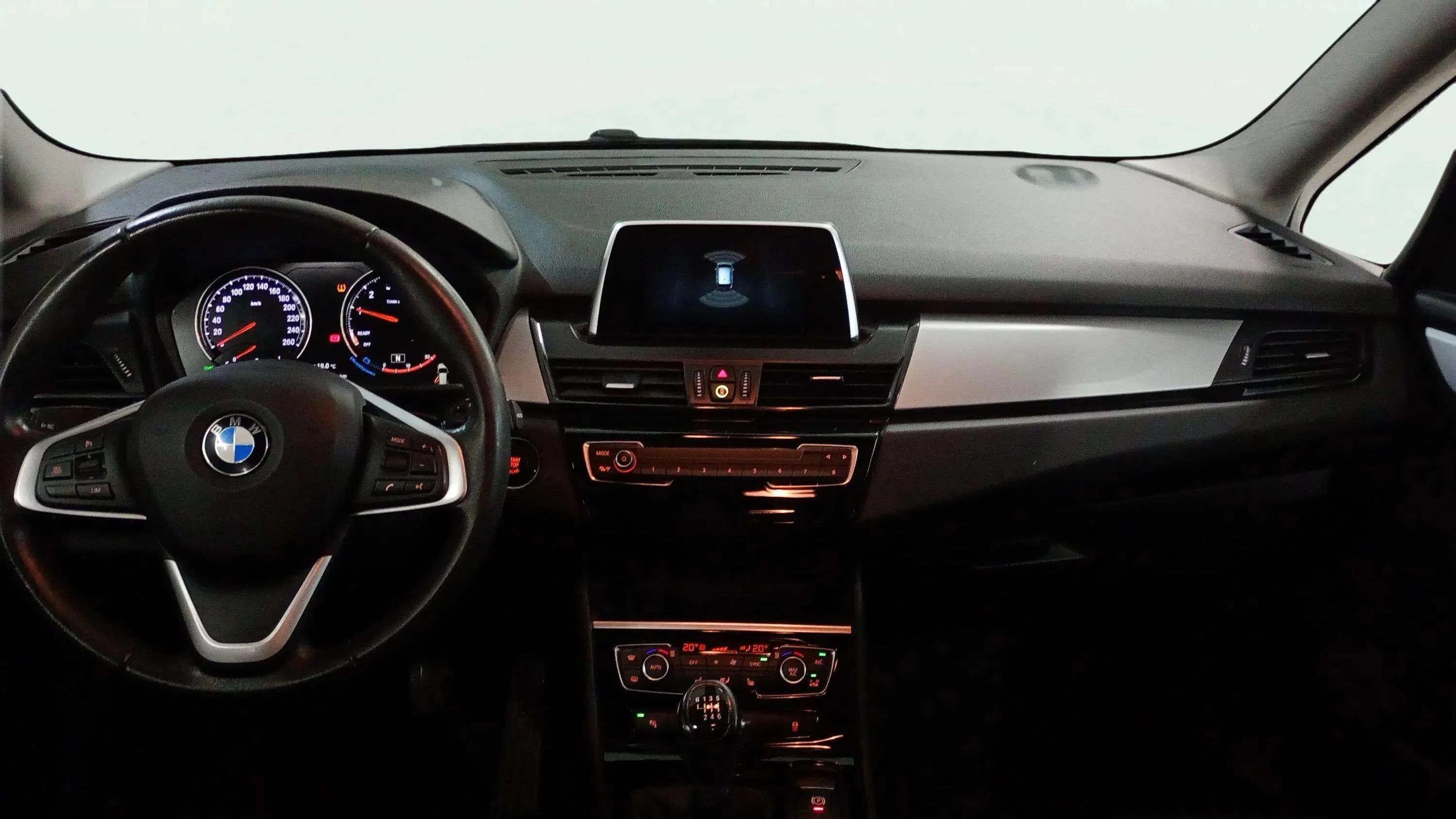 BMW Serie 2 Gran Tourer 216i - foto 9