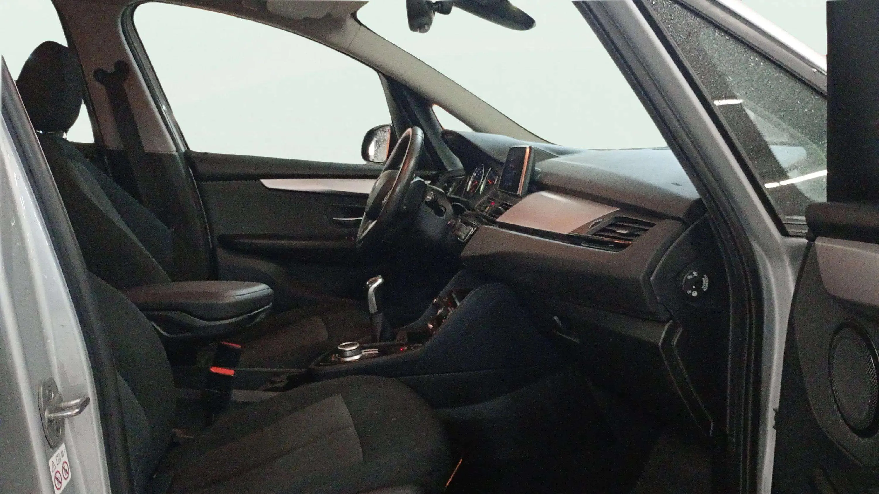 BMW Serie 2 Gran Tourer 216i - foto 13