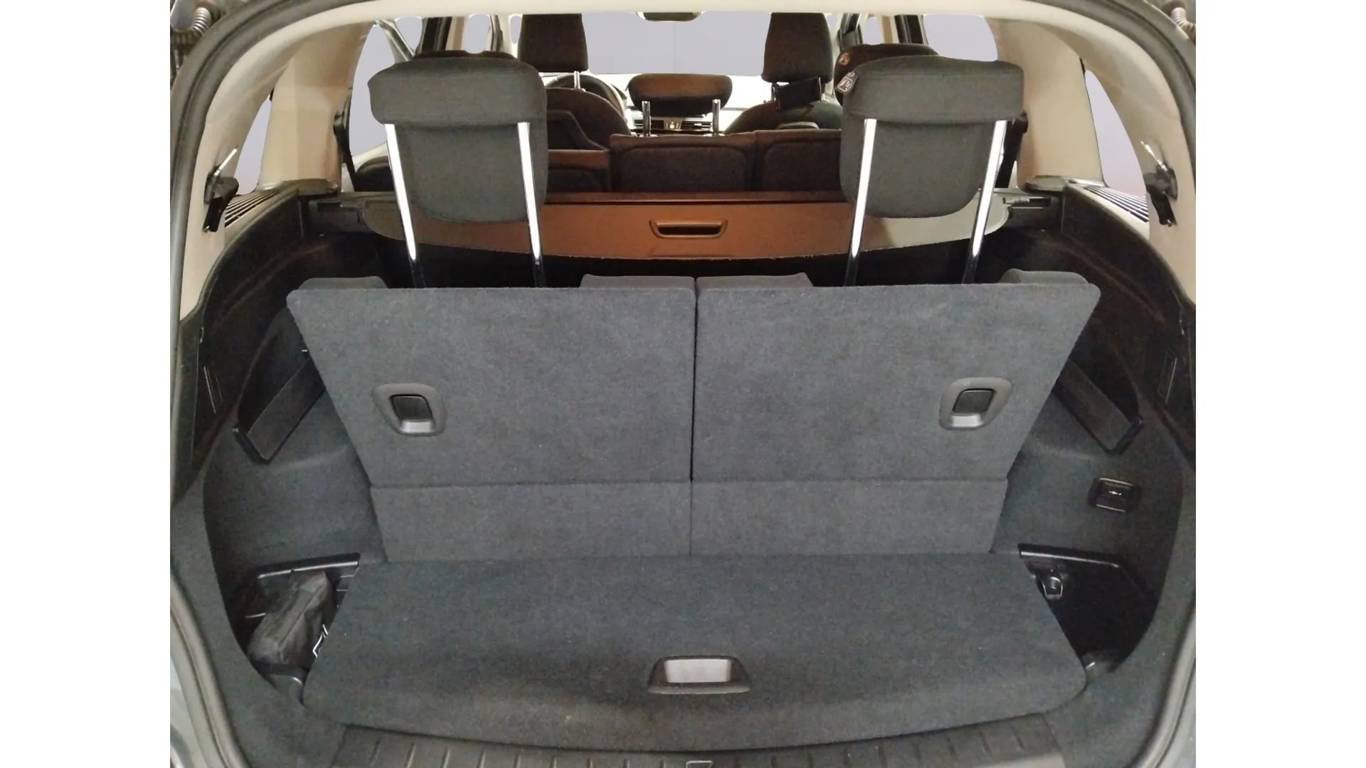 BMW Serie 2 Gran Tourer 216i - foto 16