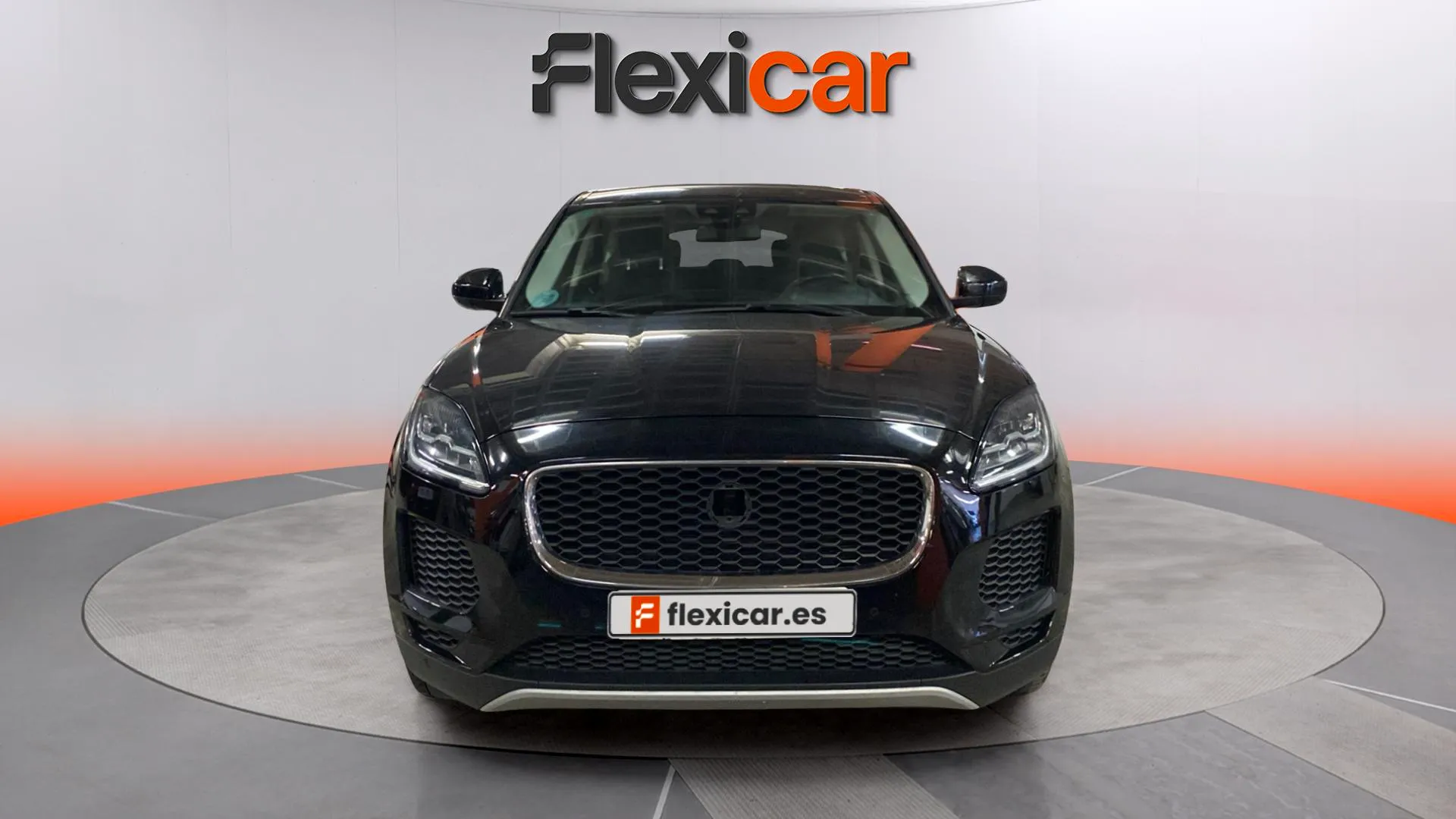 Jaguar E-Pace 2.0D - foto 3