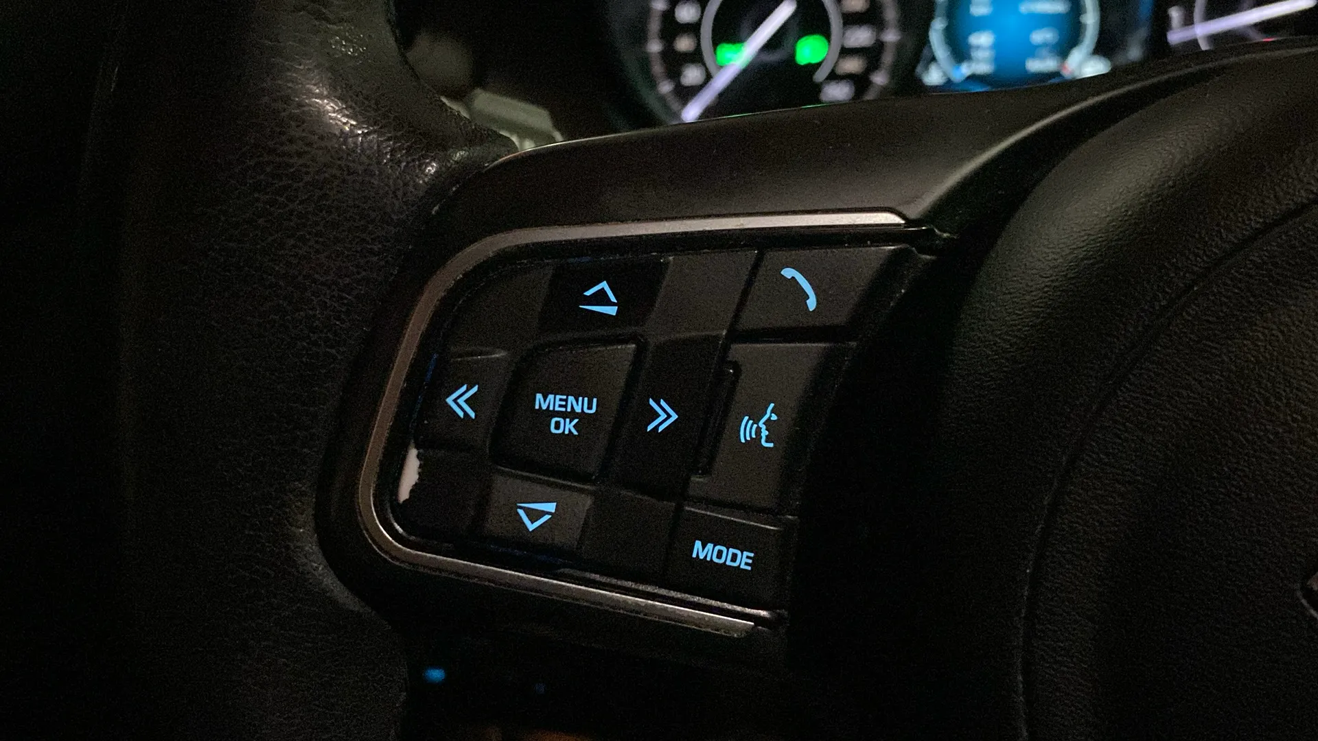 Jaguar E-Pace 2.0D - foto 16