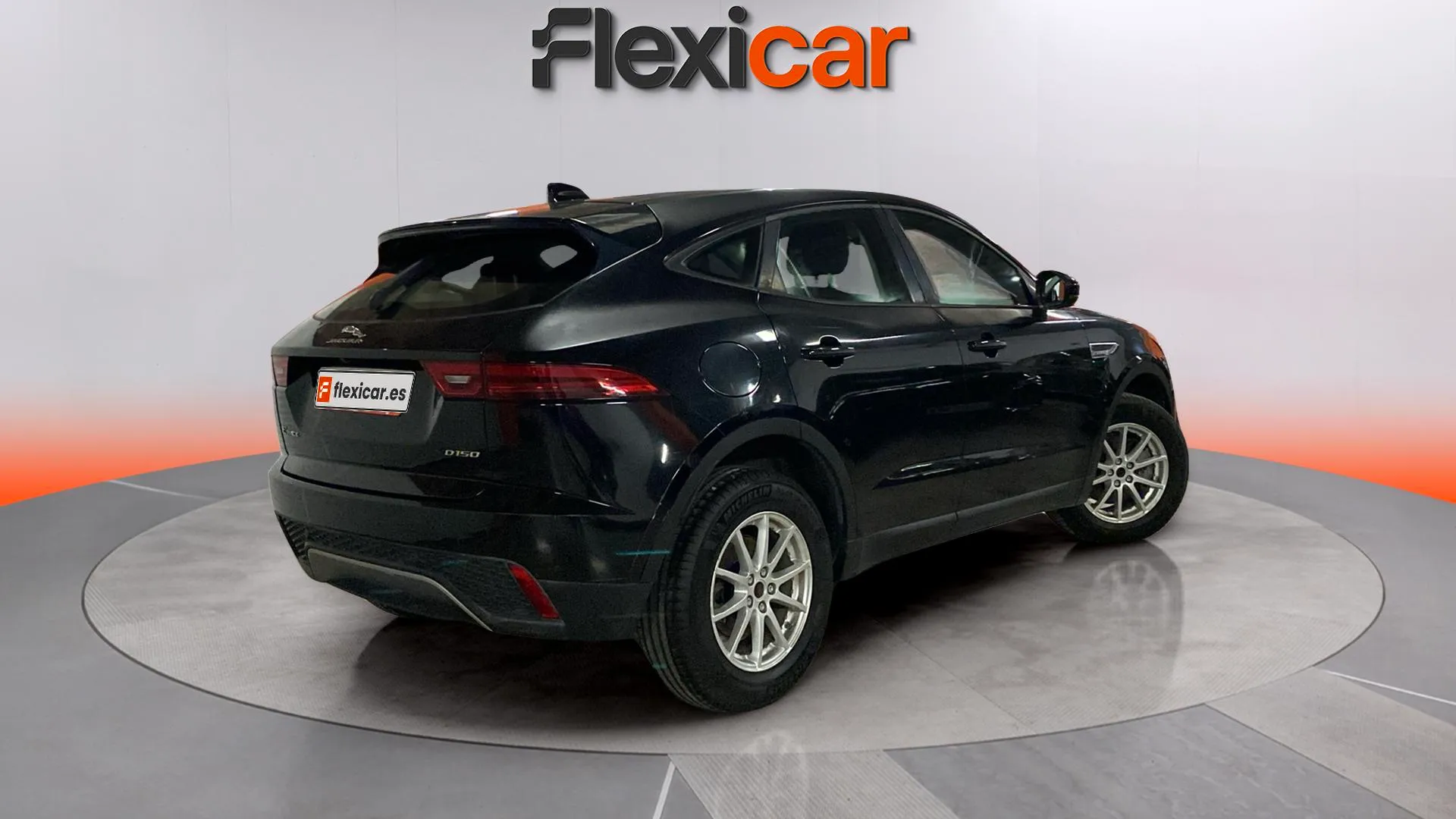 Jaguar E-Pace 2.0D - foto 7