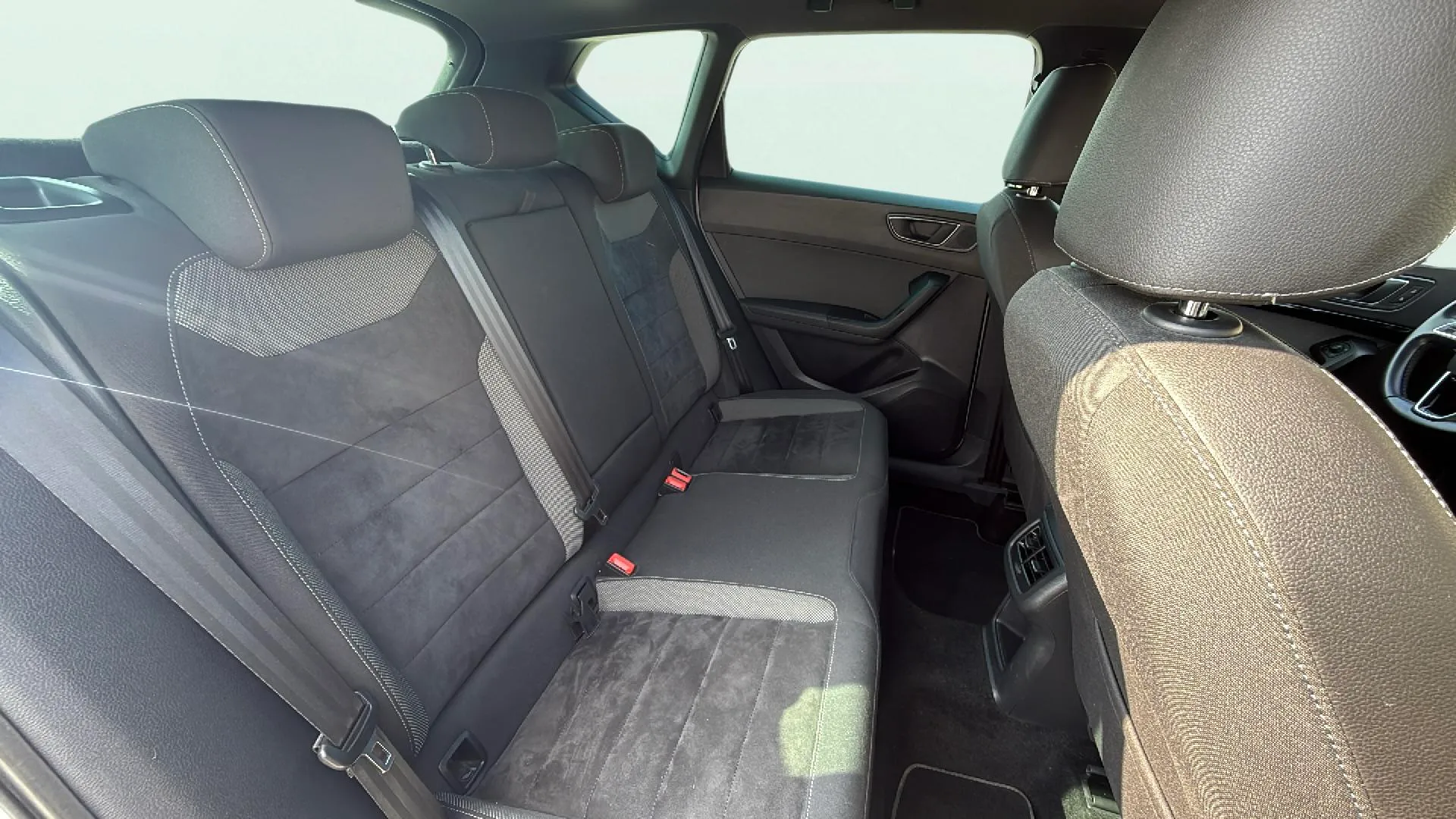 SEAT Ateca 2.0 TDI DSG 4Dr Xcel - foto 15