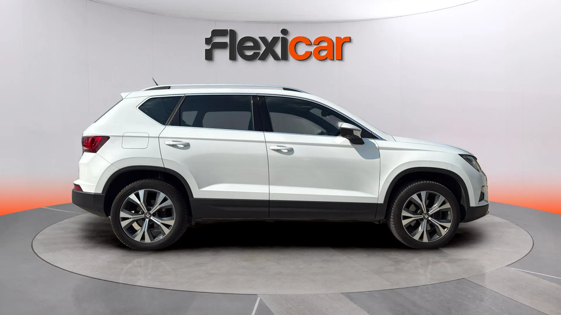 SEAT Ateca 2.0 TDI DSG 4Dr Xcel - foto 8