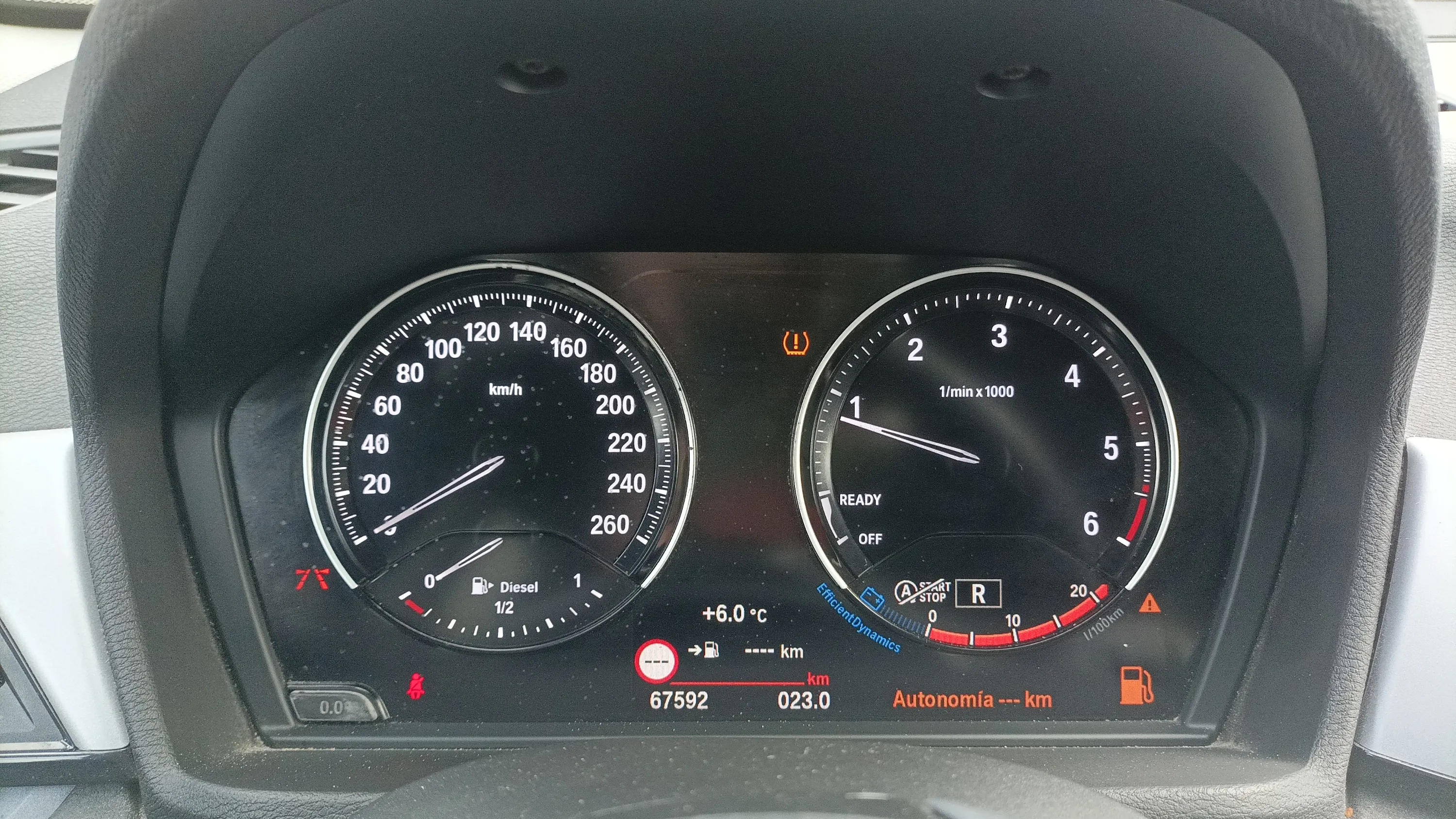 BMW X1 xDrive20dA - foto 12