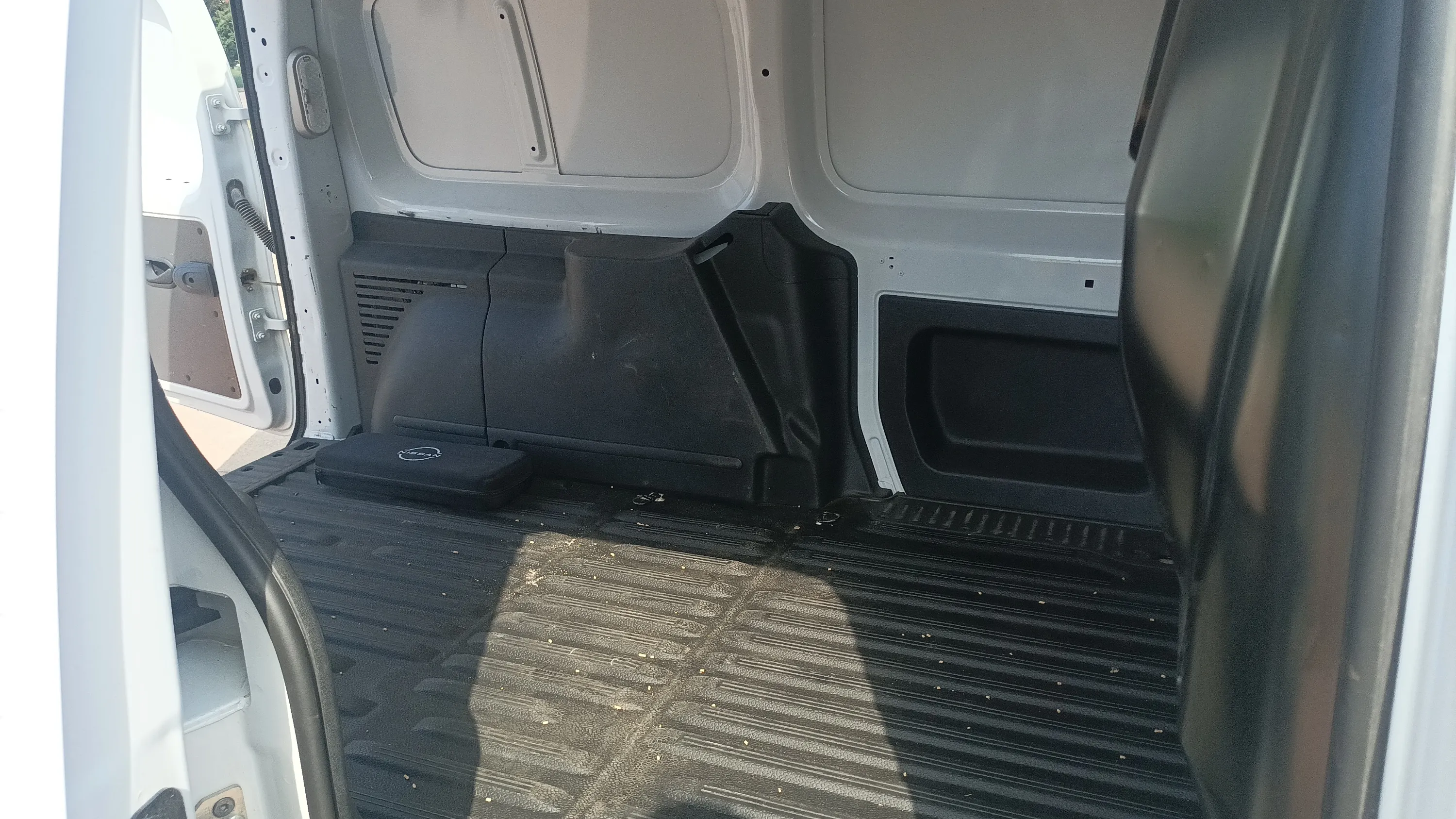 Nissan NV250 2 plazas 1.5dCi L2H1 ÓPTIMA - foto 11