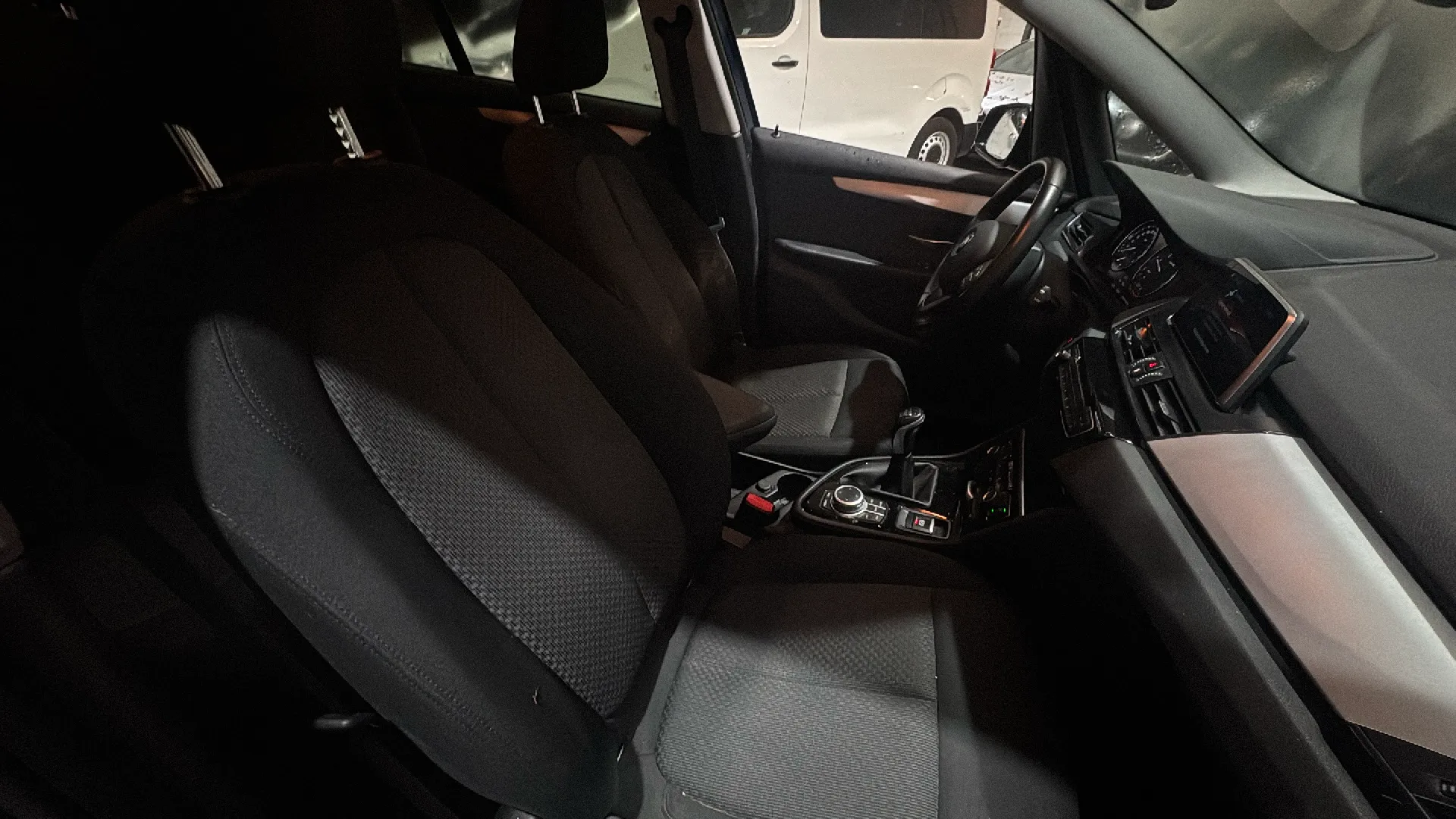 BMW Serie 2 Gran Tourer 216i - foto 9