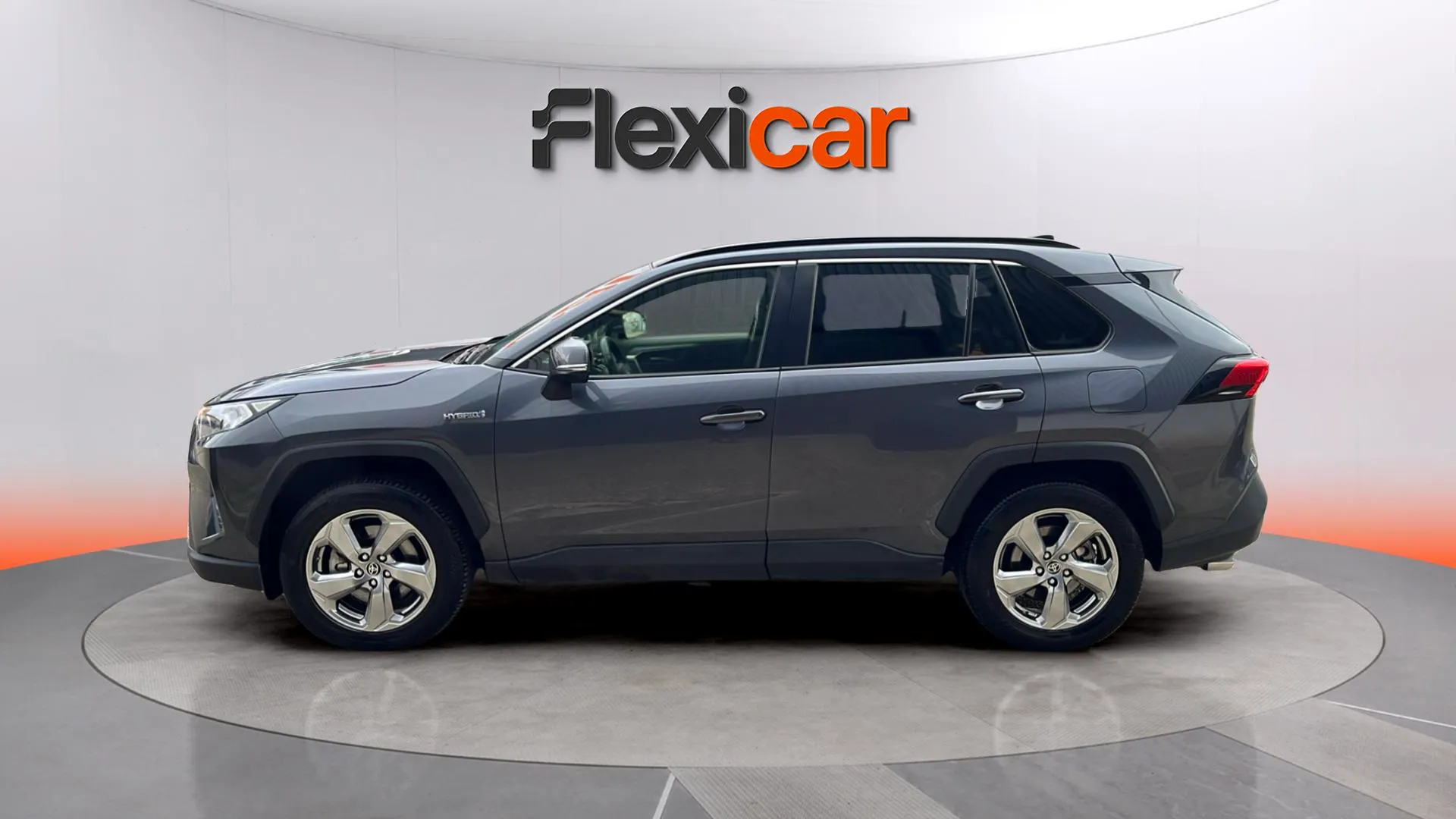 Toyota RAV4 2.5l 220H Advance 4WD - foto 4