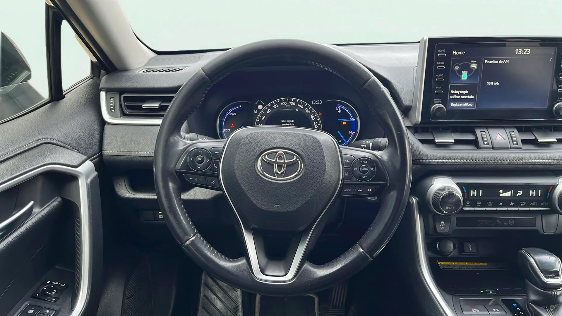 Toyota RAV4 2.5l 220H Advance 4WD - foto 13