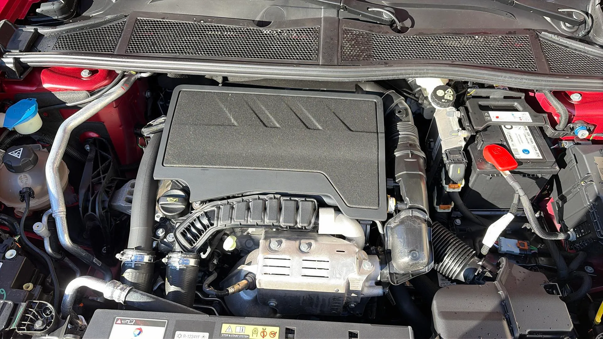 Peugeot 408 GT PureTech 130 EAT8 - foto 26