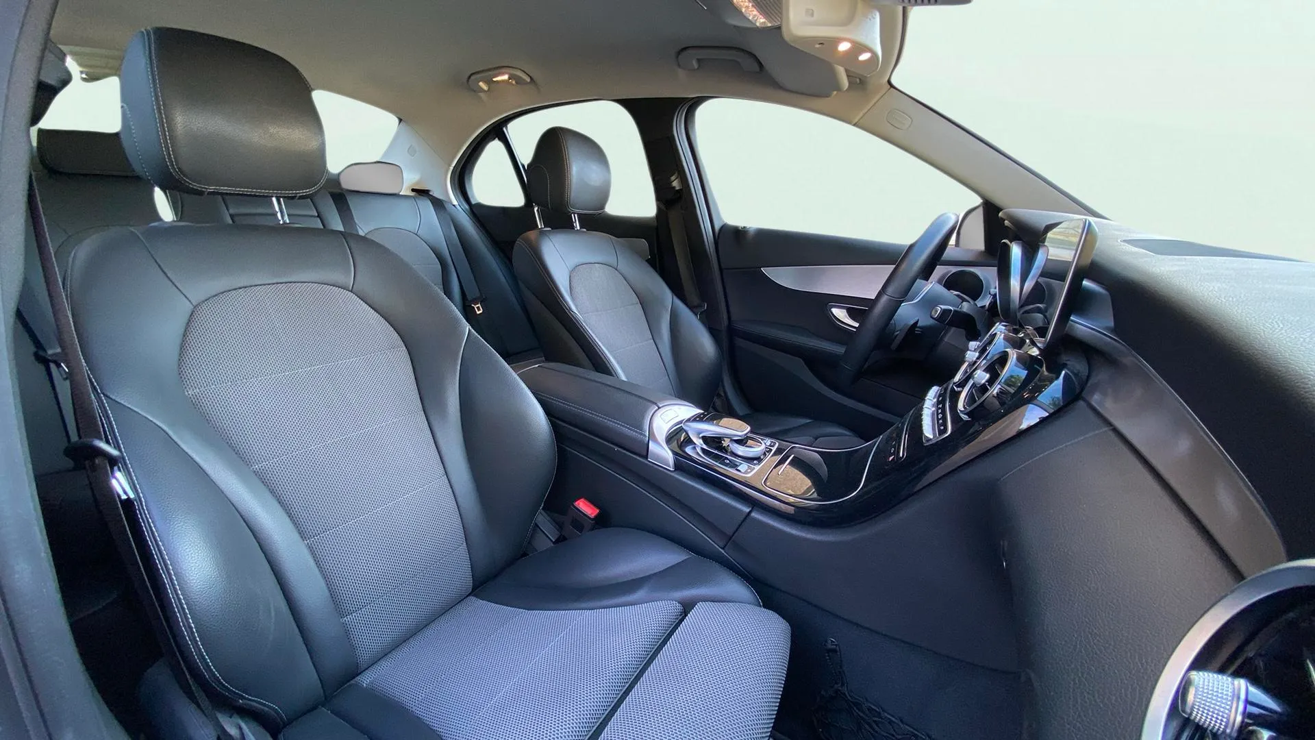 Mercedes-Benz Clase C C 220 d - foto 24