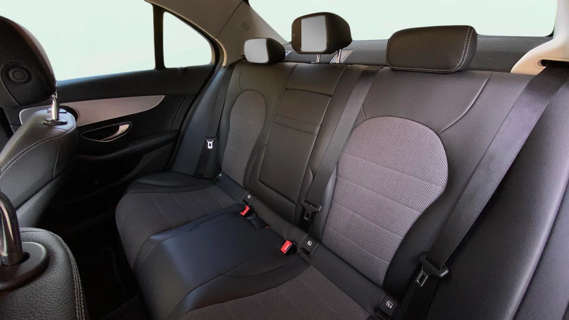 Mercedes-Benz Clase C C 220 d - foto 25