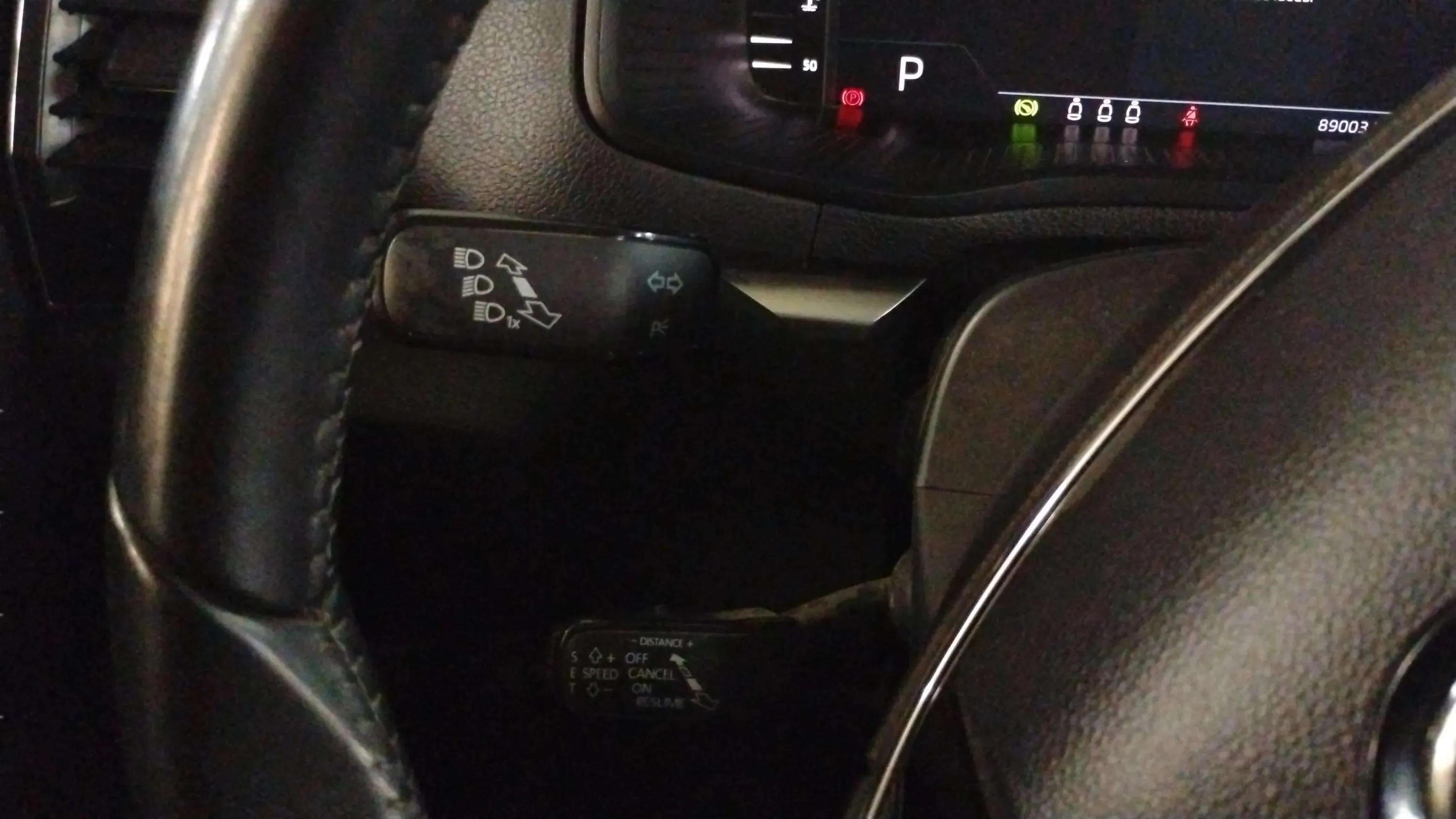 Škoda Karoq 2.0 TDI DSG 4x4 Ambition - foto 24