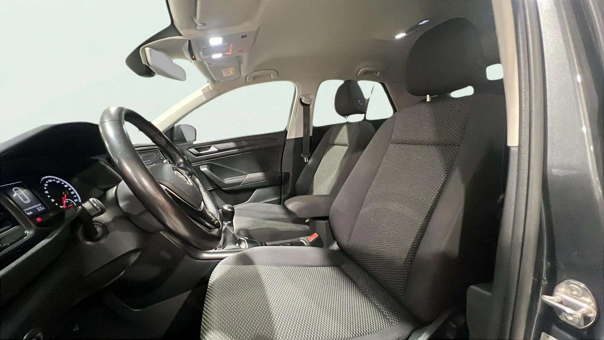 Volkswagen T-Roc Advance 1.0 TSI - foto 13