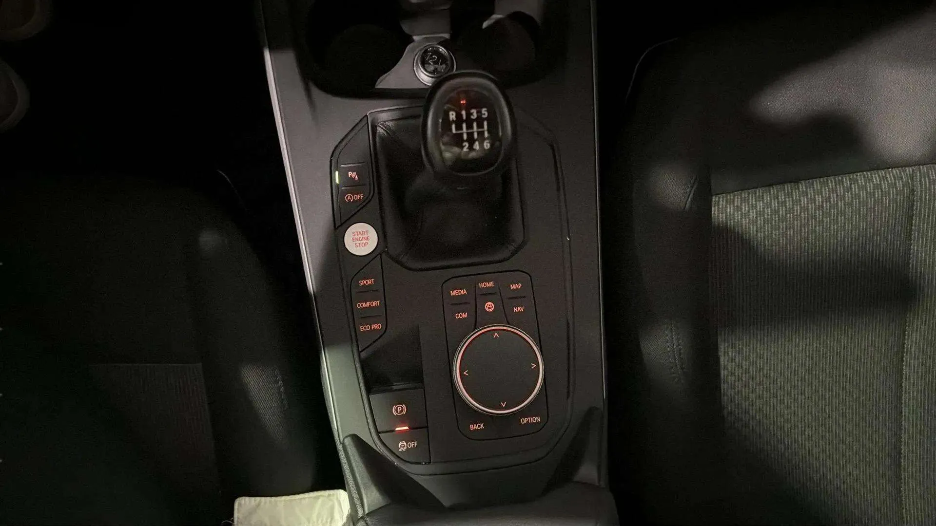 BMW Serie 1 116d - foto 22