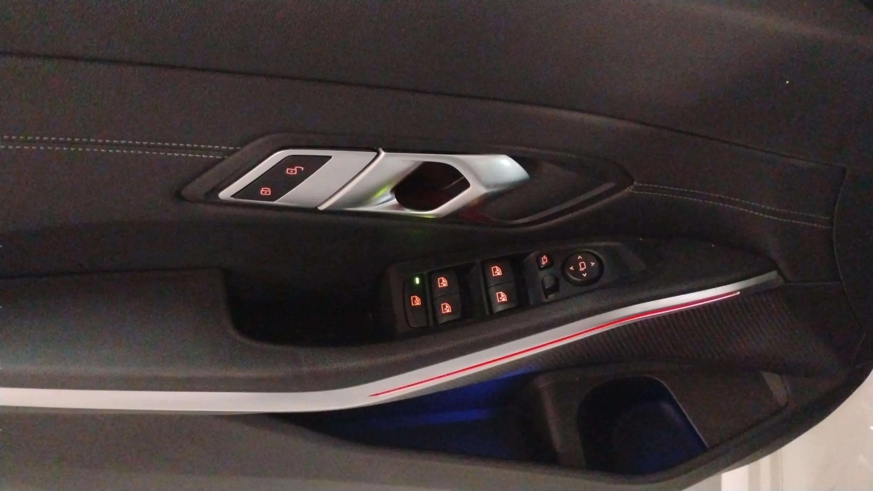 BMW Serie 3 318dA - foto 26