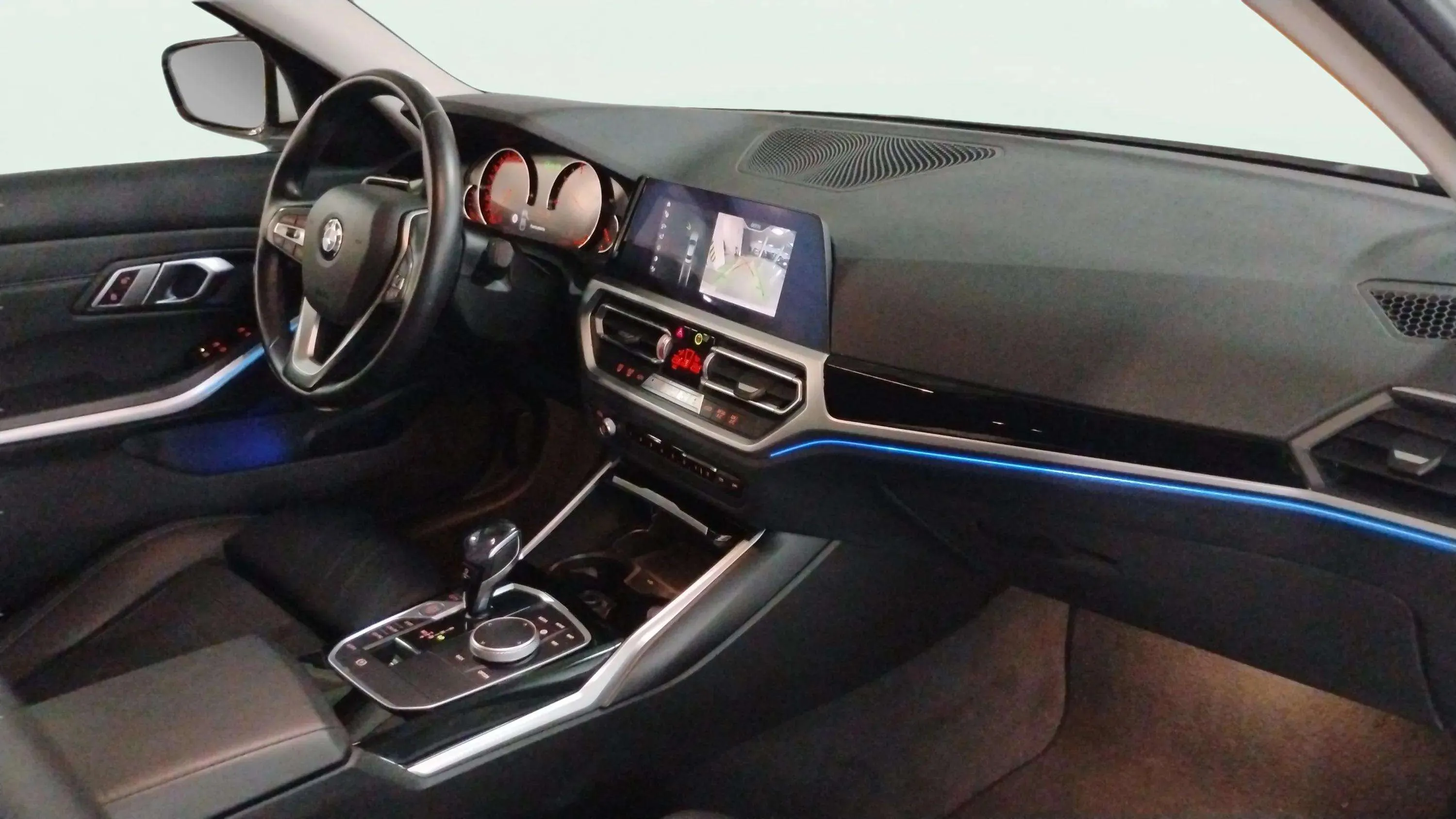 BMW Serie 3 318dA - foto 9